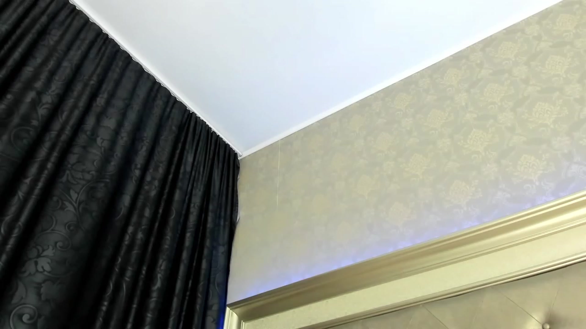 Gallery image thumbnail from AllyPinkLips's myfreecams stream on, 03/29/2023, 24:47 image 18 of 20
