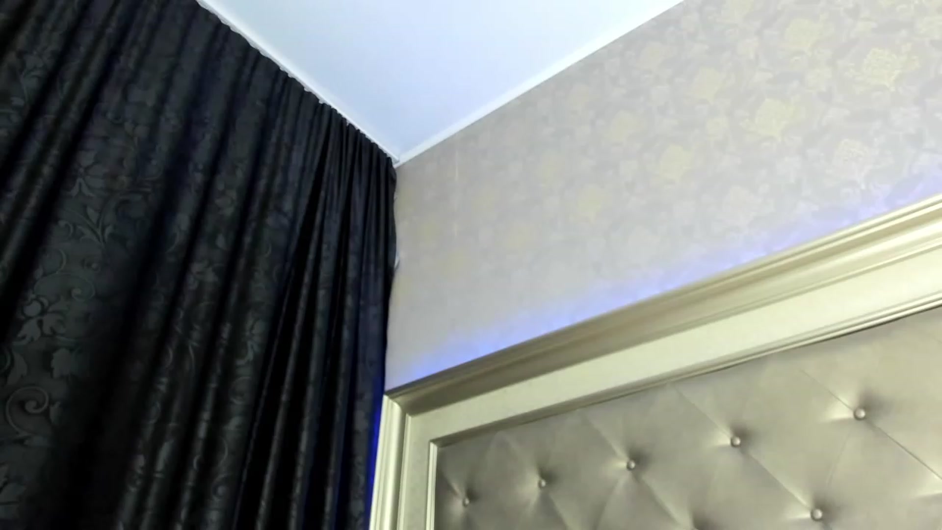Gallery image thumbnail from AllyPinkLips's myfreecams stream on, 04/01/2023, 23:26 image 9 of 20