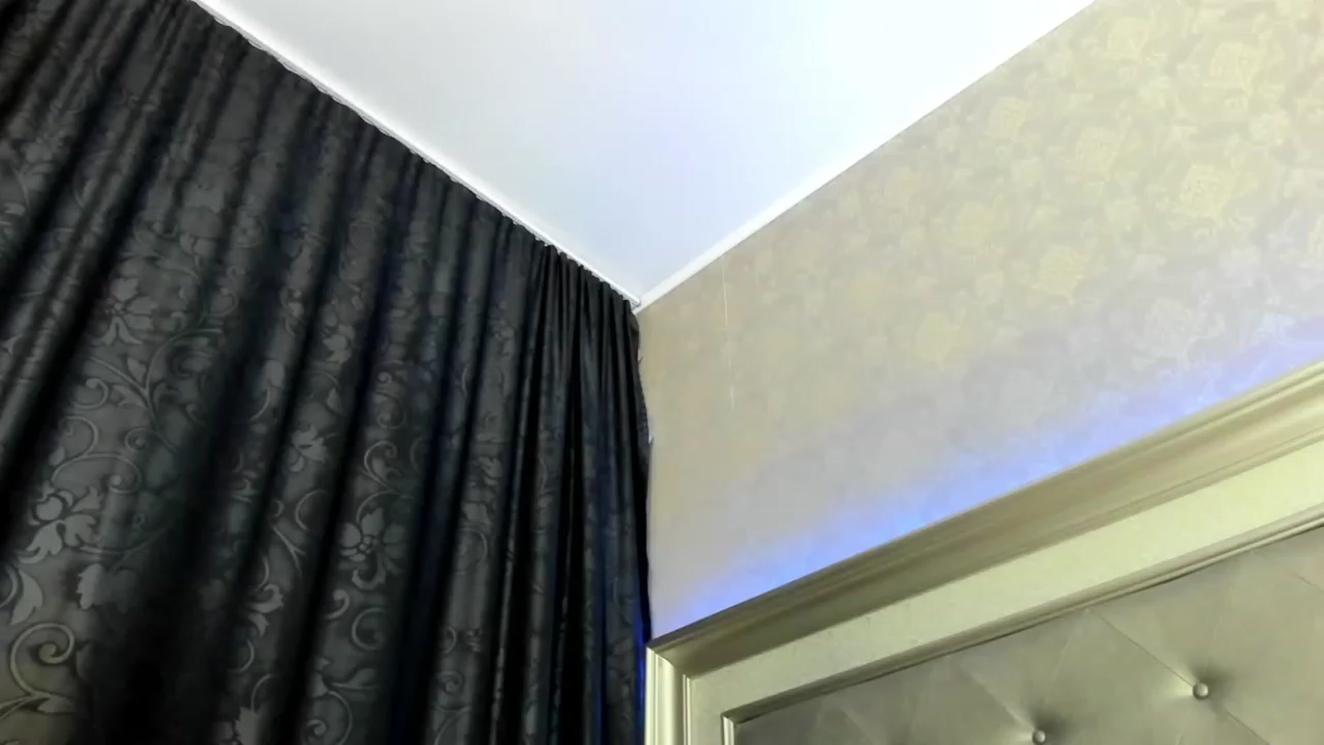 Gallery image thumbnail from AllyPinkLips's myfreecams stream on, 05/13/2023, 24:00 image 12 of 20