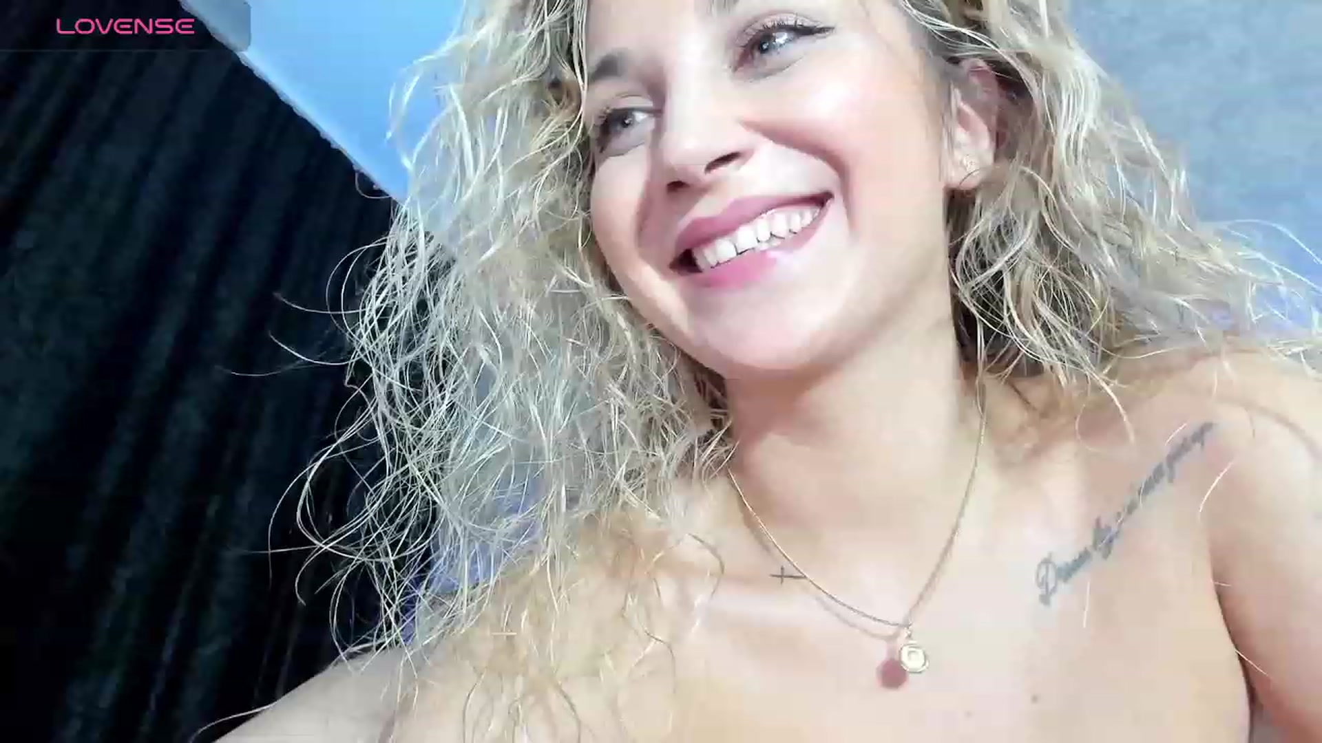 Gallery image thumbnail from AllyPinkLips's myfreecams stream on, 09/30/2023, 01:45 image 7 of 20