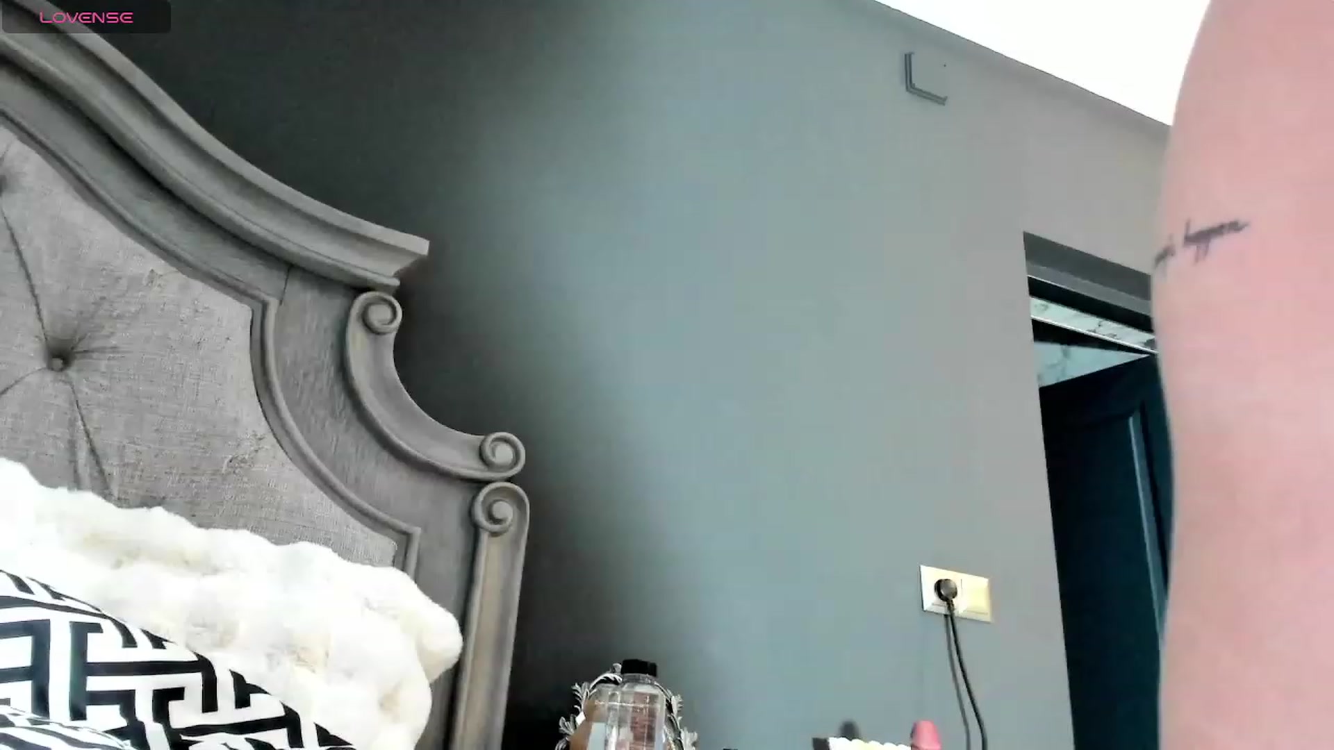 Gallery image thumbnail from AllyPinkLips's myfreecams stream on, 03/11/2024, 24:02 image 1 of 20