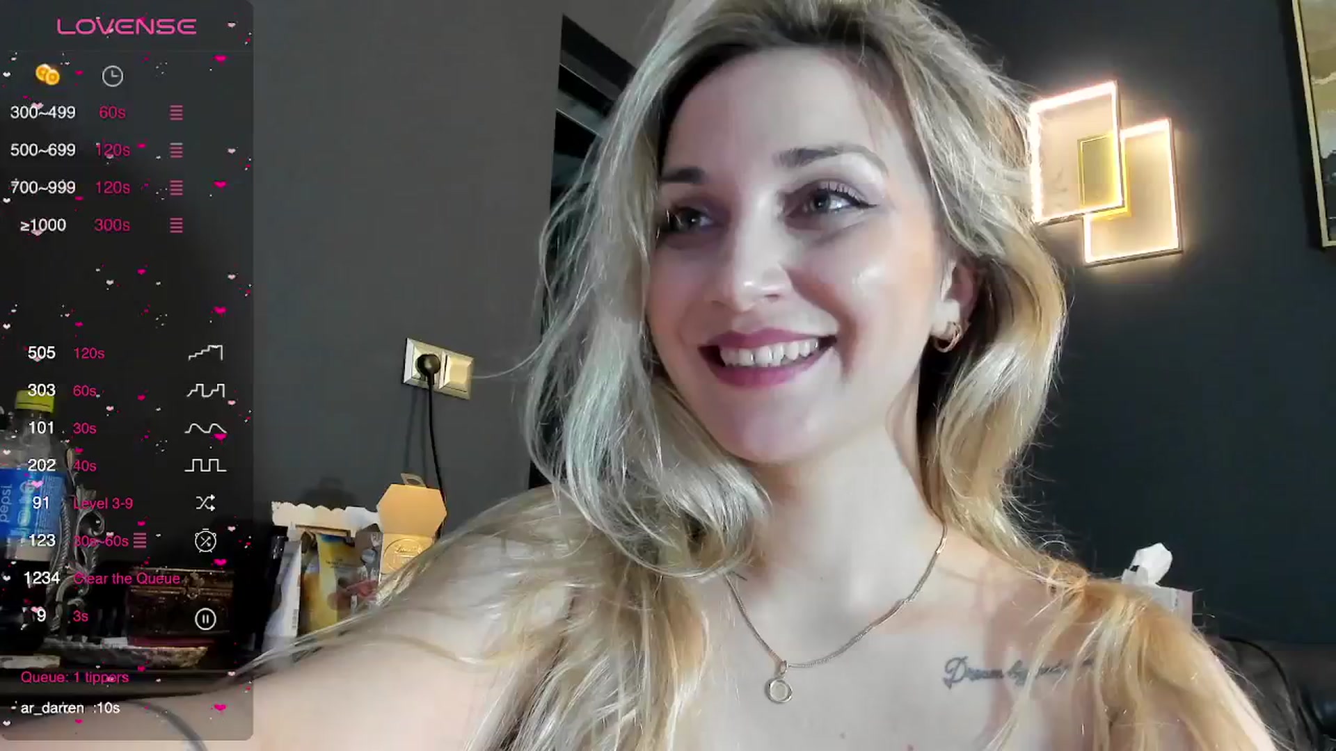 Gallery image thumbnail from AllyPinkLips's myfreecams stream on, 03/21/2024, 03:11 image 10 of 20