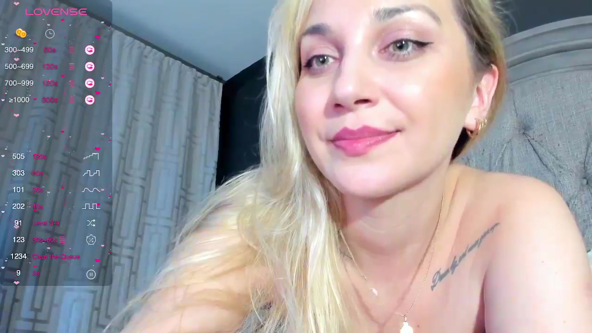 Gallery image thumbnail from AllyPinkLips's myfreecams stream on, 03/30/2024, 24:40 image 16 of 20