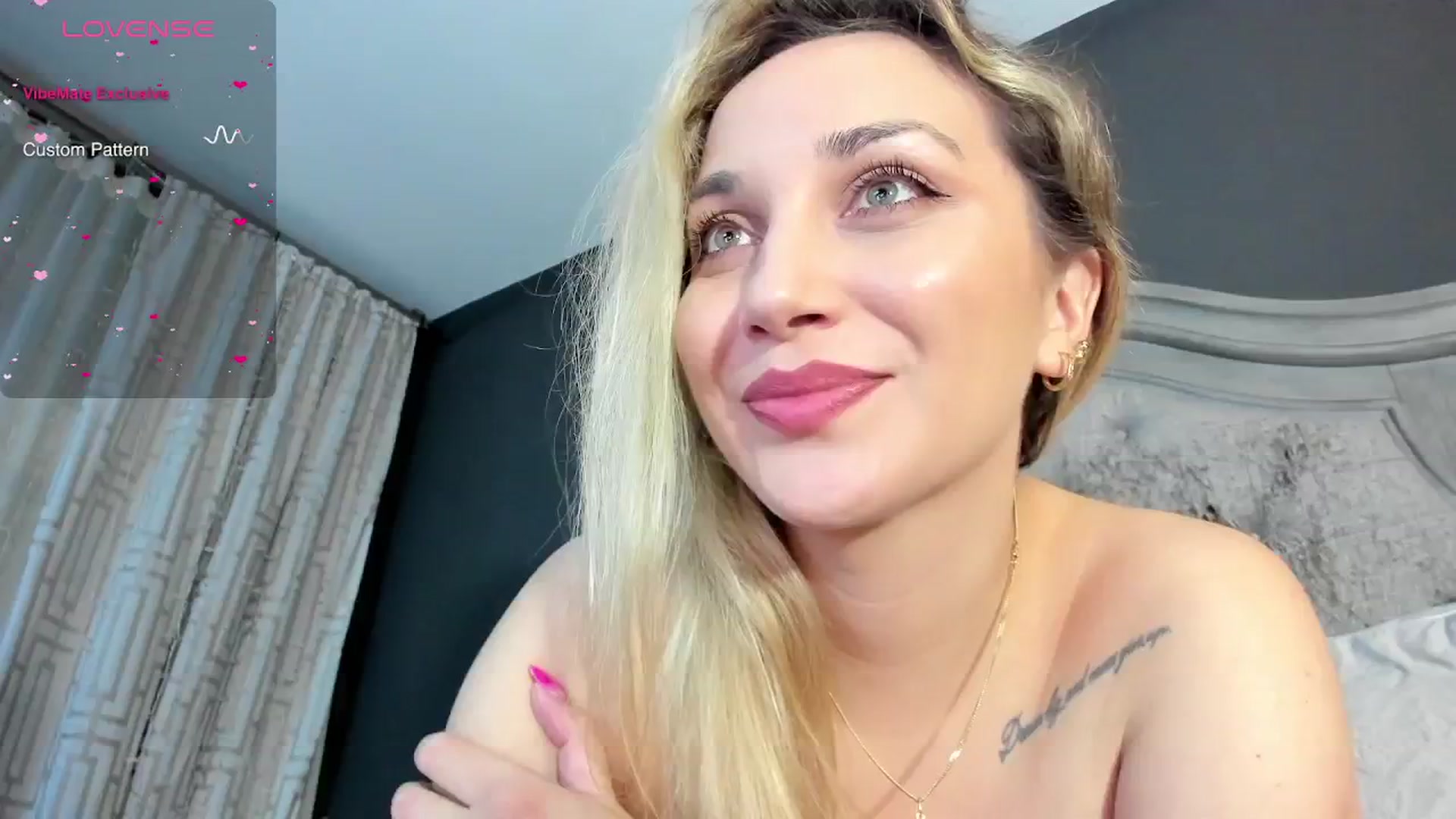 Gallery image thumbnail from AllyPinkLips's myfreecams stream on, 02/18/2025, 24:03 image 14 of 20