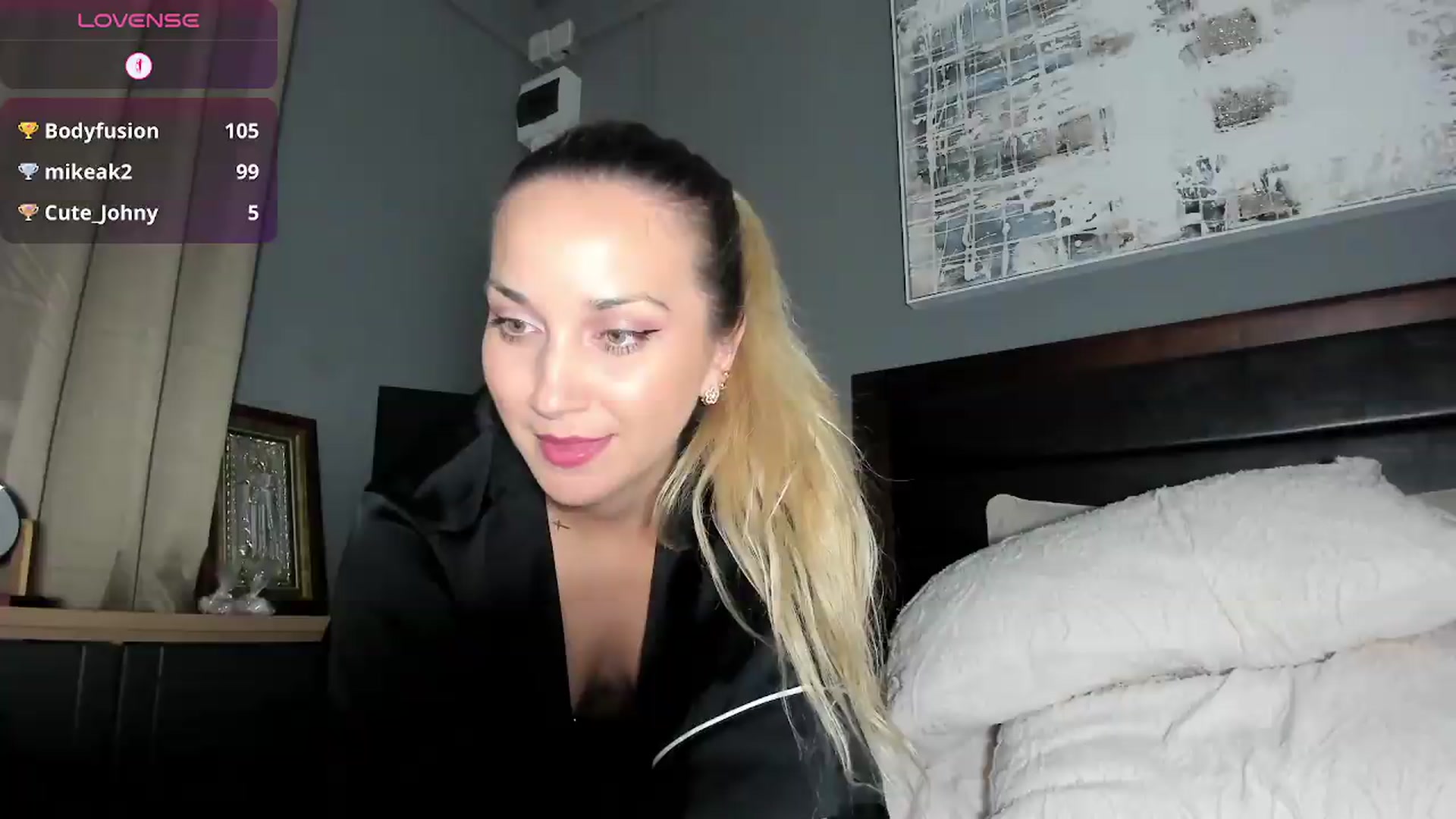 Gallery image thumbnail from AllyPinkLips's myfreecams stream on, 05/18/2026, 23:21 image 5 of 20