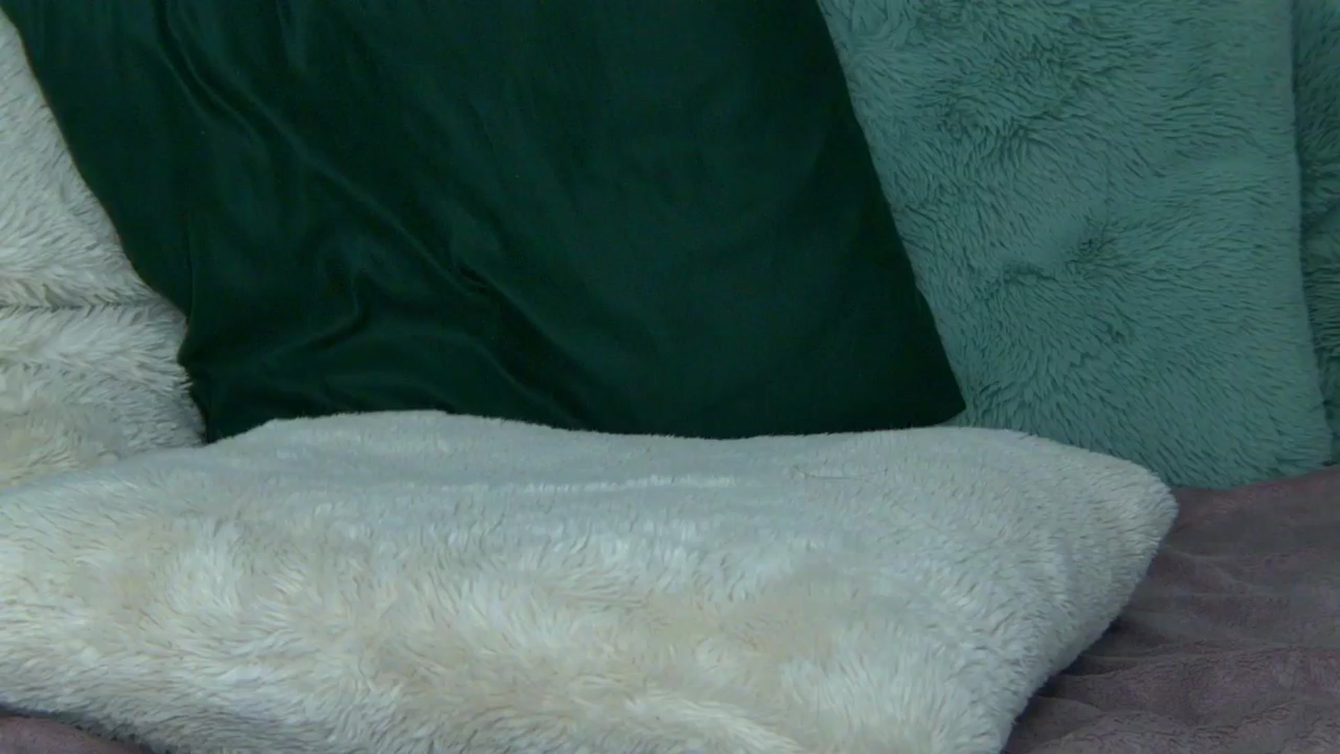 Gallery image thumbnail from AllyRosee's myfreecams stream on, 10/13/2024, 12:14 image 6 of 20