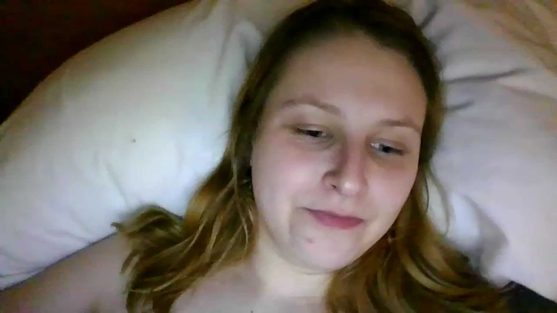 Gallery image thumbnail from Allyannbbyboo's myfreecams stream on, 01/01/2023, 13:49 image 6 of 20