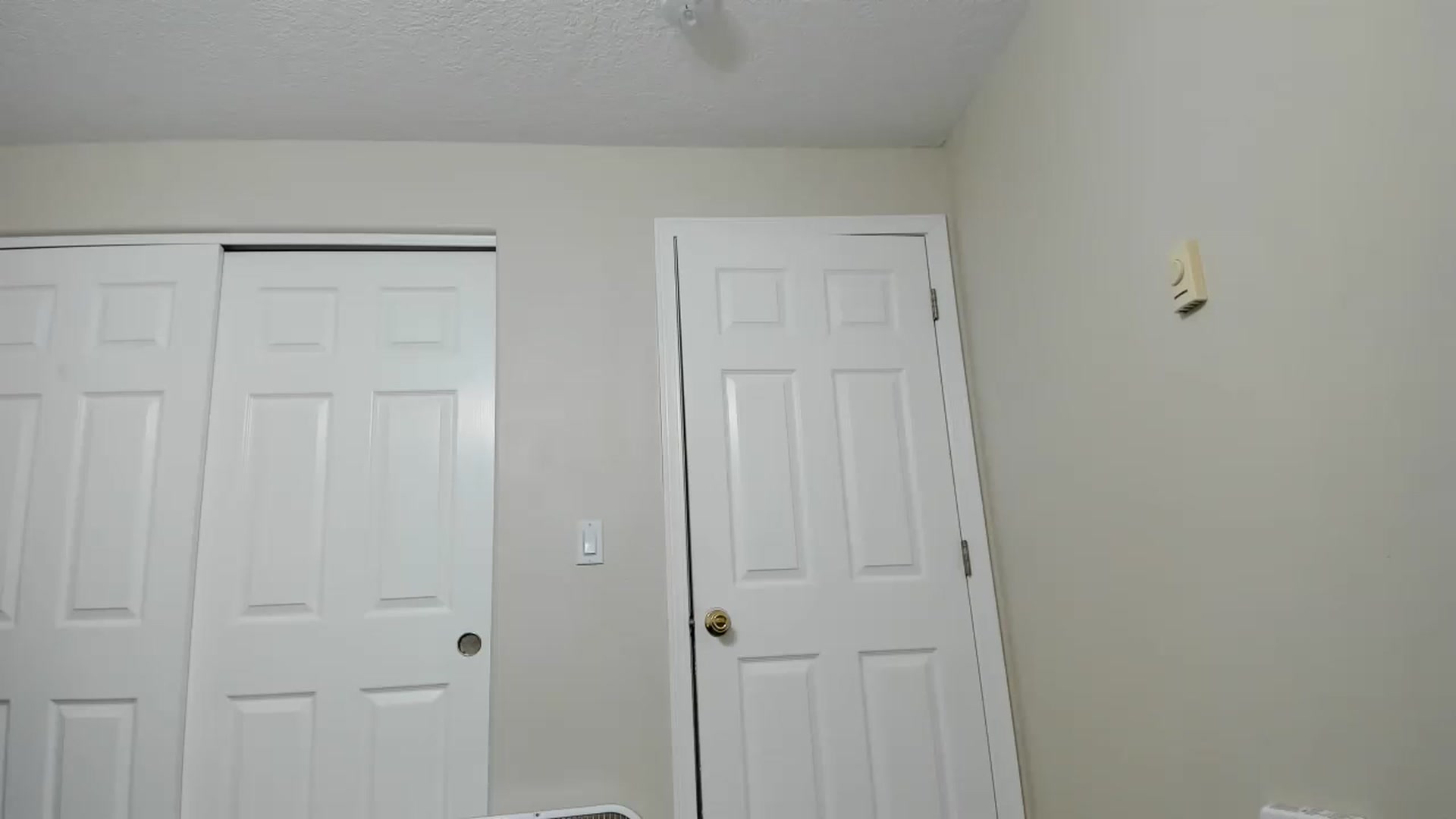 Gallery image thumbnail from Allybaby132's myfreecams stream on, 11/27/2022, 09:36 image 15 of 20