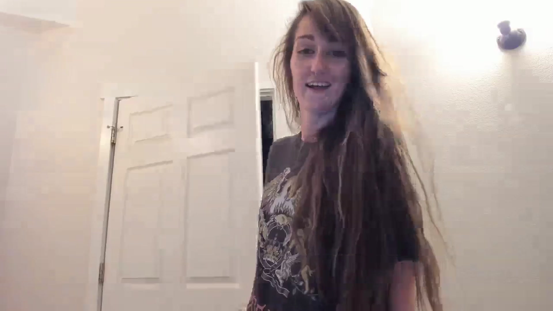 Gallery image thumbnail from Allybaby132's myfreecams stream on, 08/07/2023, 07:24 image 13 of 20