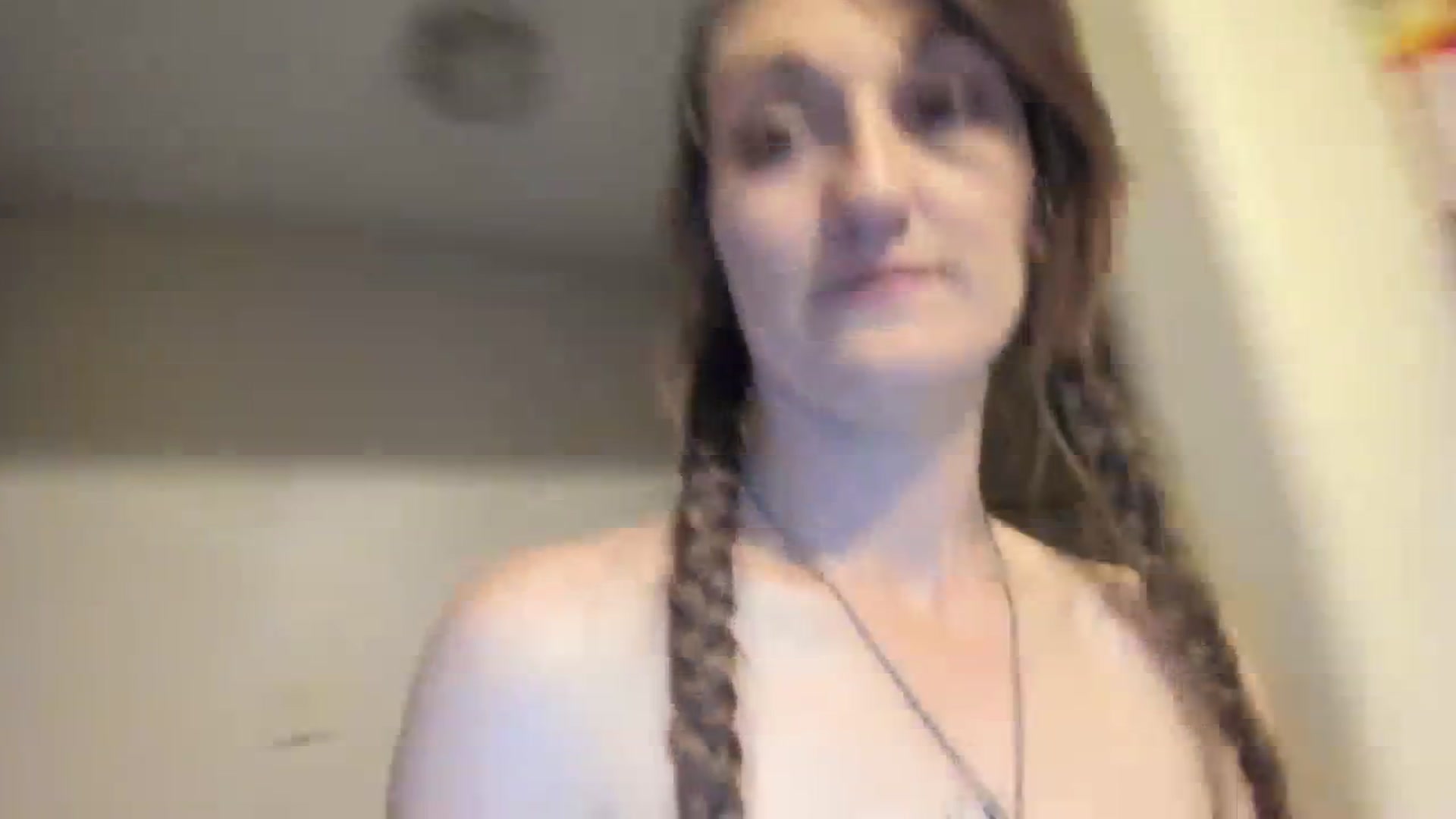 Gallery image thumbnail from Allybaby132's myfreecams stream on, 08/22/2023, 06:40 image 15 of 20