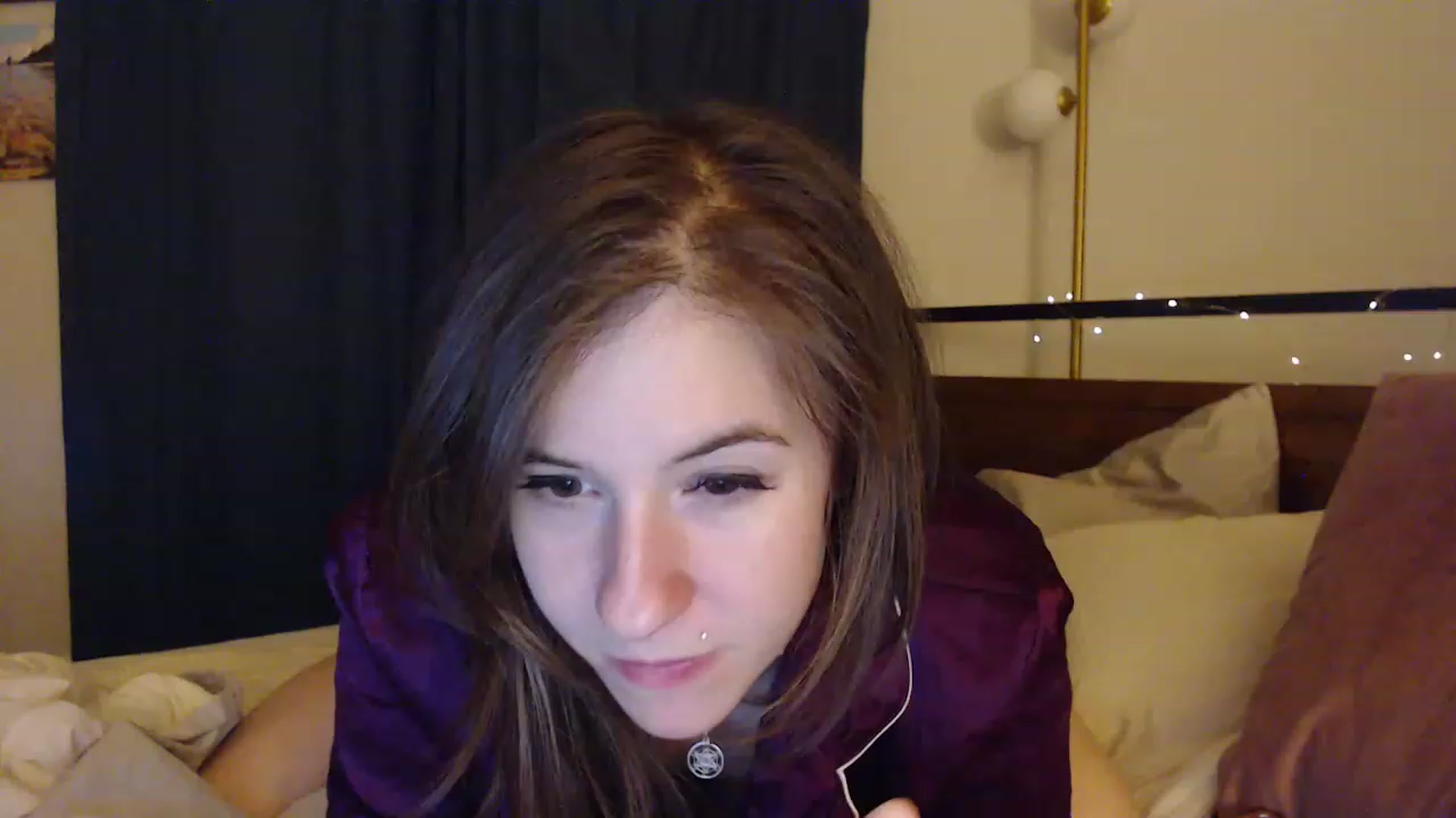 Gallery image thumbnail from AllysaAmour's myfreecams stream on, 01/29/2023, 07:47 image 7 of 20