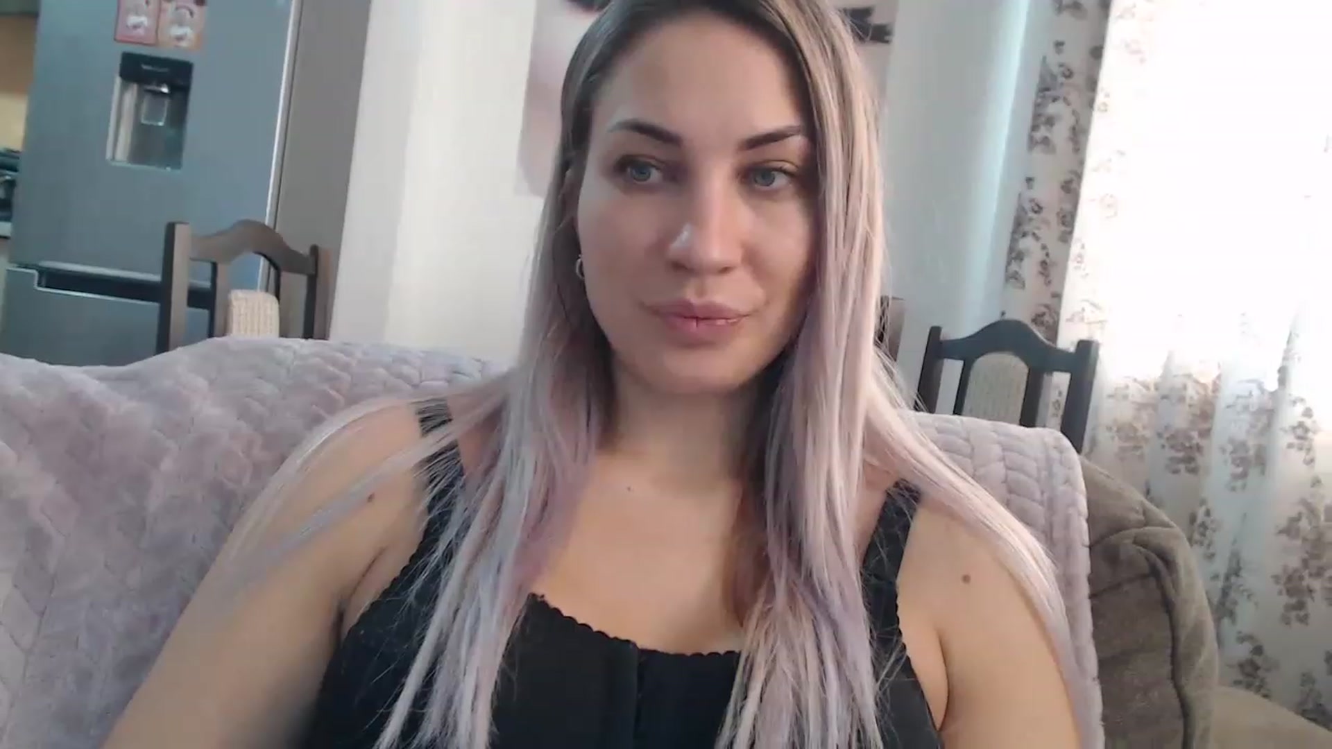 Gallery image thumbnail from AllysaHot's myfreecams stream on, 01/07/2023, 13:02 image 18 of 20