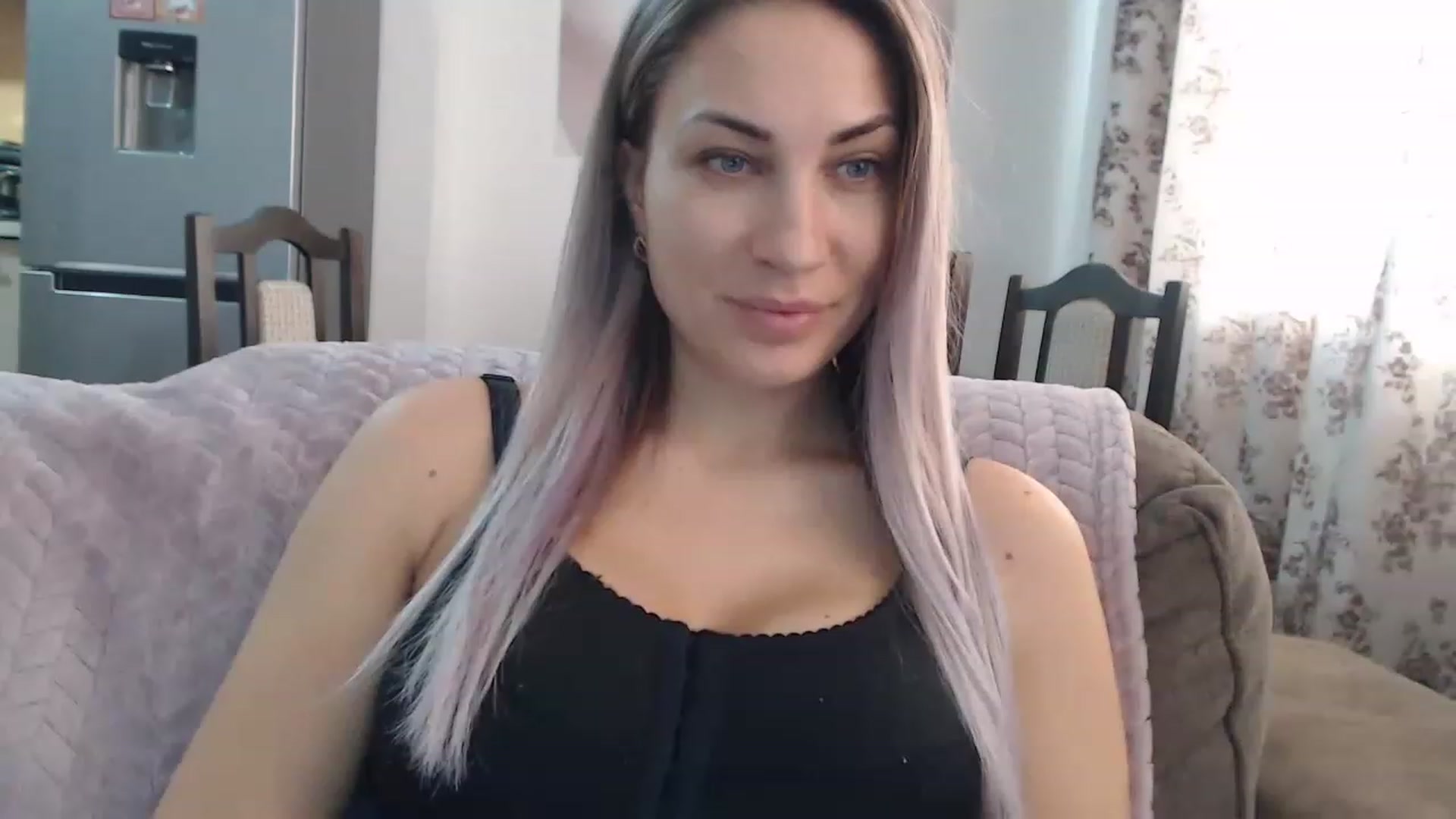 Gallery image thumbnail from AllysaHot's myfreecams stream on, 01/07/2023, 13:02 image 1 of 20