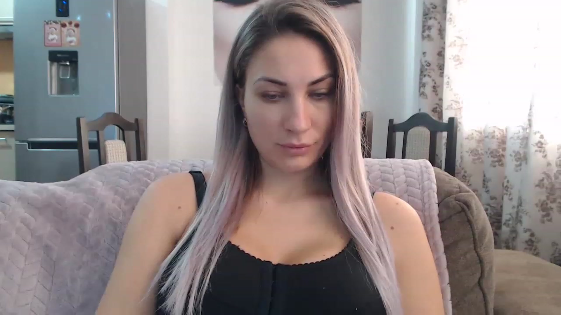 Gallery image thumbnail from AllysaHot's myfreecams stream on, 01/07/2023, 13:02 image 5 of 20