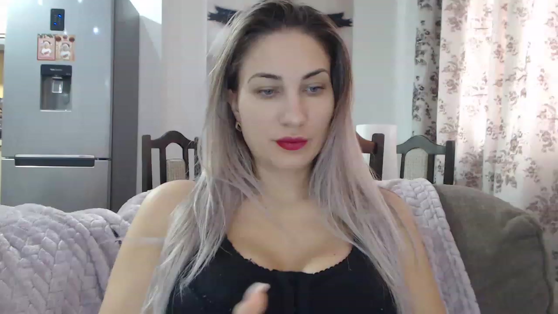 Gallery image thumbnail from AllysaHot's myfreecams stream on, 01/10/2023, 09:51 image 1 of 20