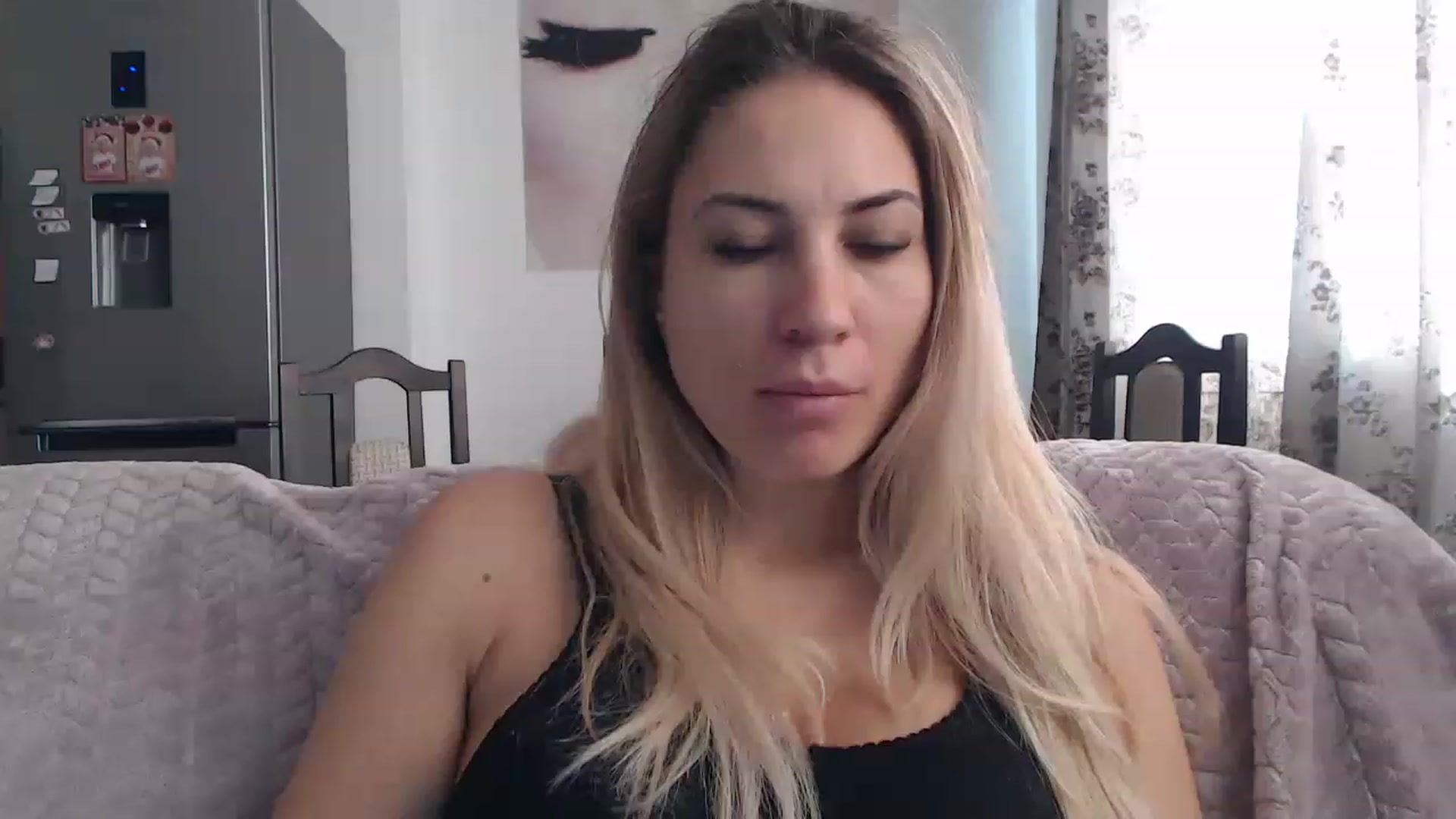 Gallery image thumbnail from AllysaHot's myfreecams stream on, 01/30/2023, 12:55 image 9 of 20