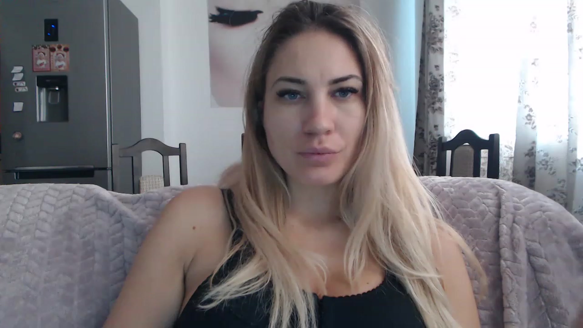 Gallery image thumbnail from AllysaHot's myfreecams stream on, 01/30/2023, 12:55 image 6 of 20