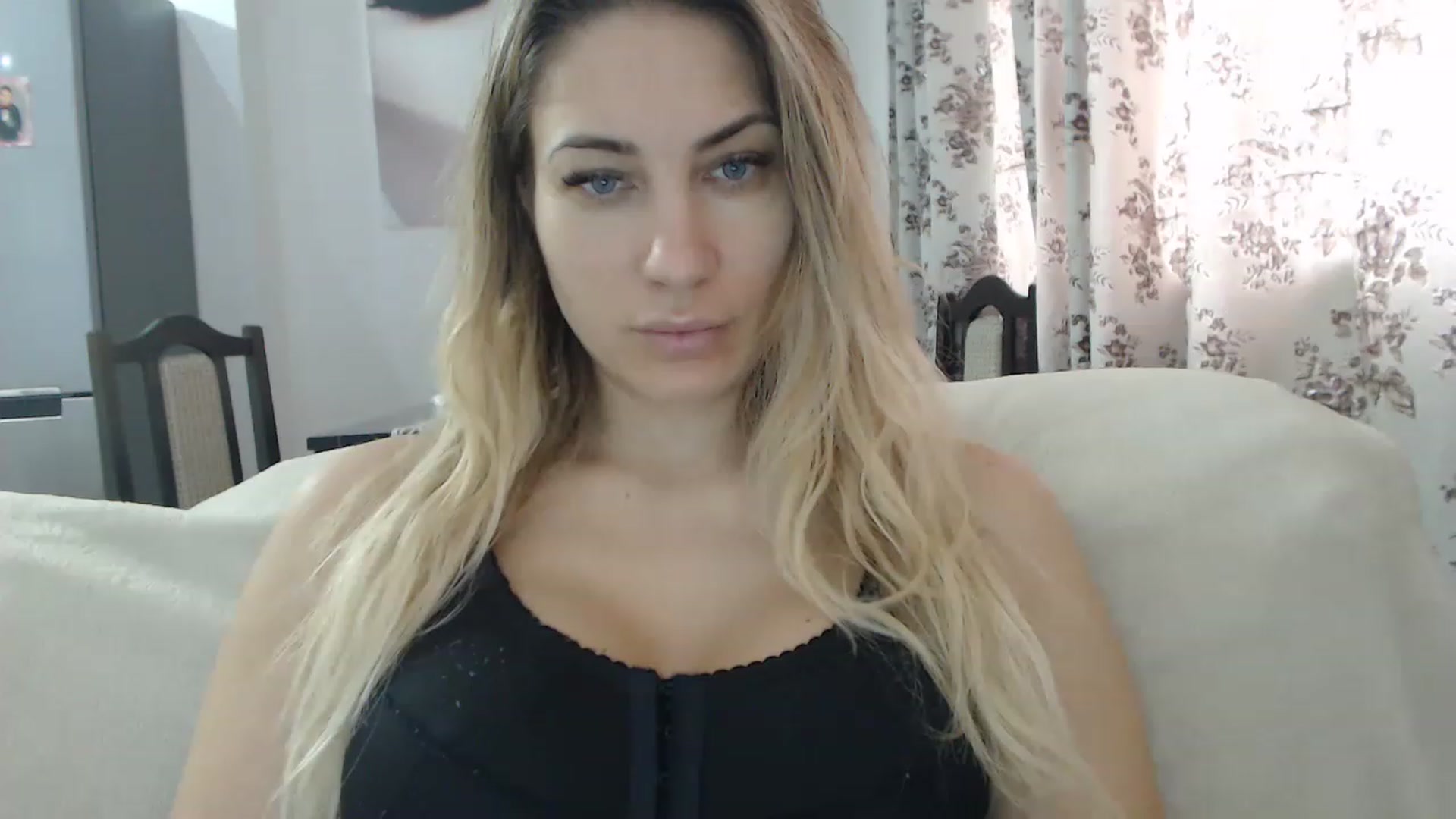 Gallery image thumbnail from AllysaHot's myfreecams stream on, 02/28/2023, 11:45 image 5 of 20