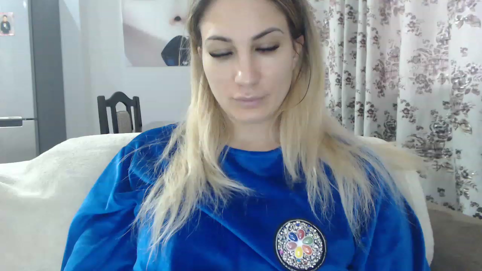 Gallery image thumbnail from AllysaHot's myfreecams stream on, 03/02/2023, 15:52 image 8 of 20