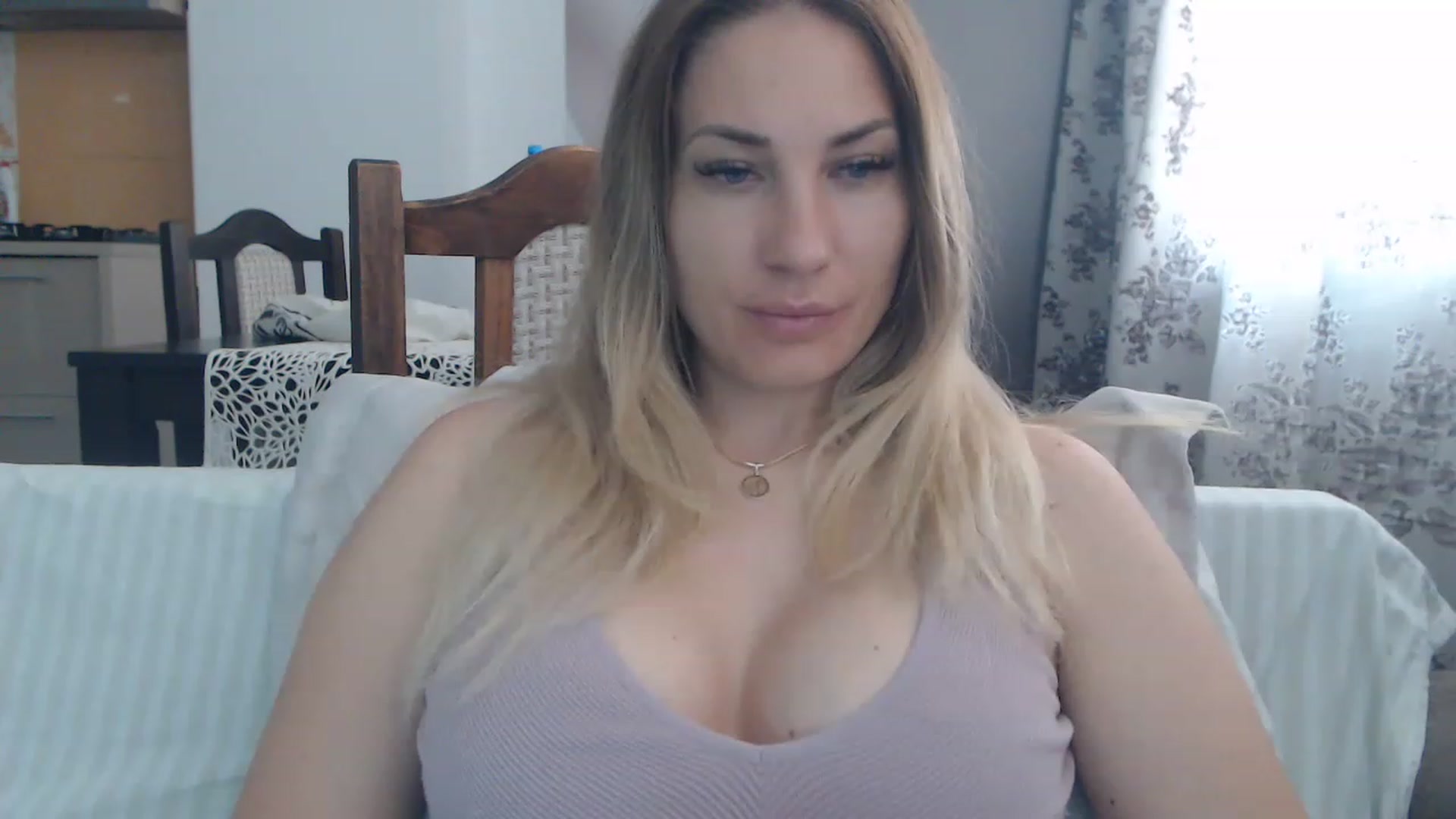 Gallery image thumbnail from AllysaHot's myfreecams stream on, 08/14/2023, 10:29 image 6 of 20