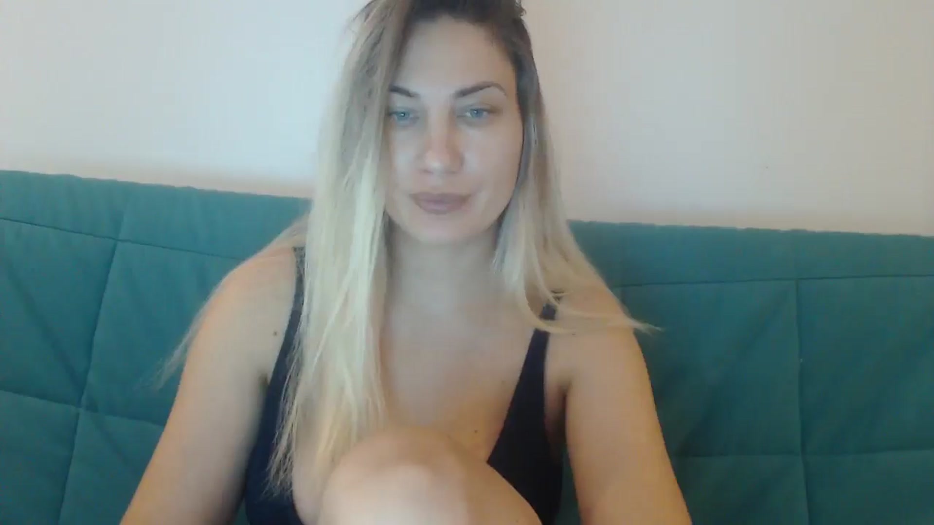 Gallery image thumbnail from AllysaHot's myfreecams stream on, 02/03/2025, 10:58 image 7 of 20