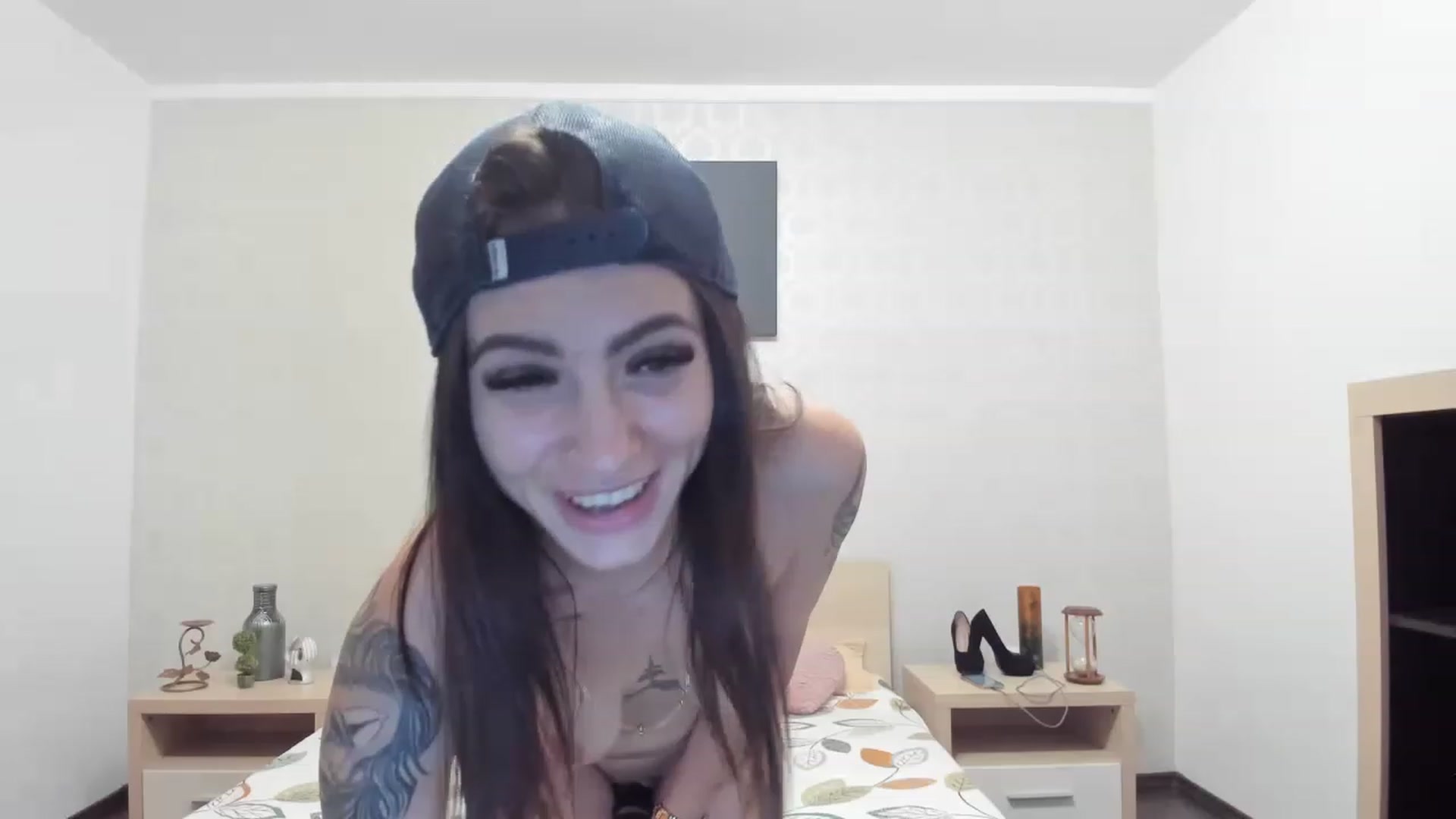 Gallery image thumbnail from AllysaStar's myfreecams stream on, 11/15/2022, 20:01 image 3 of 20
