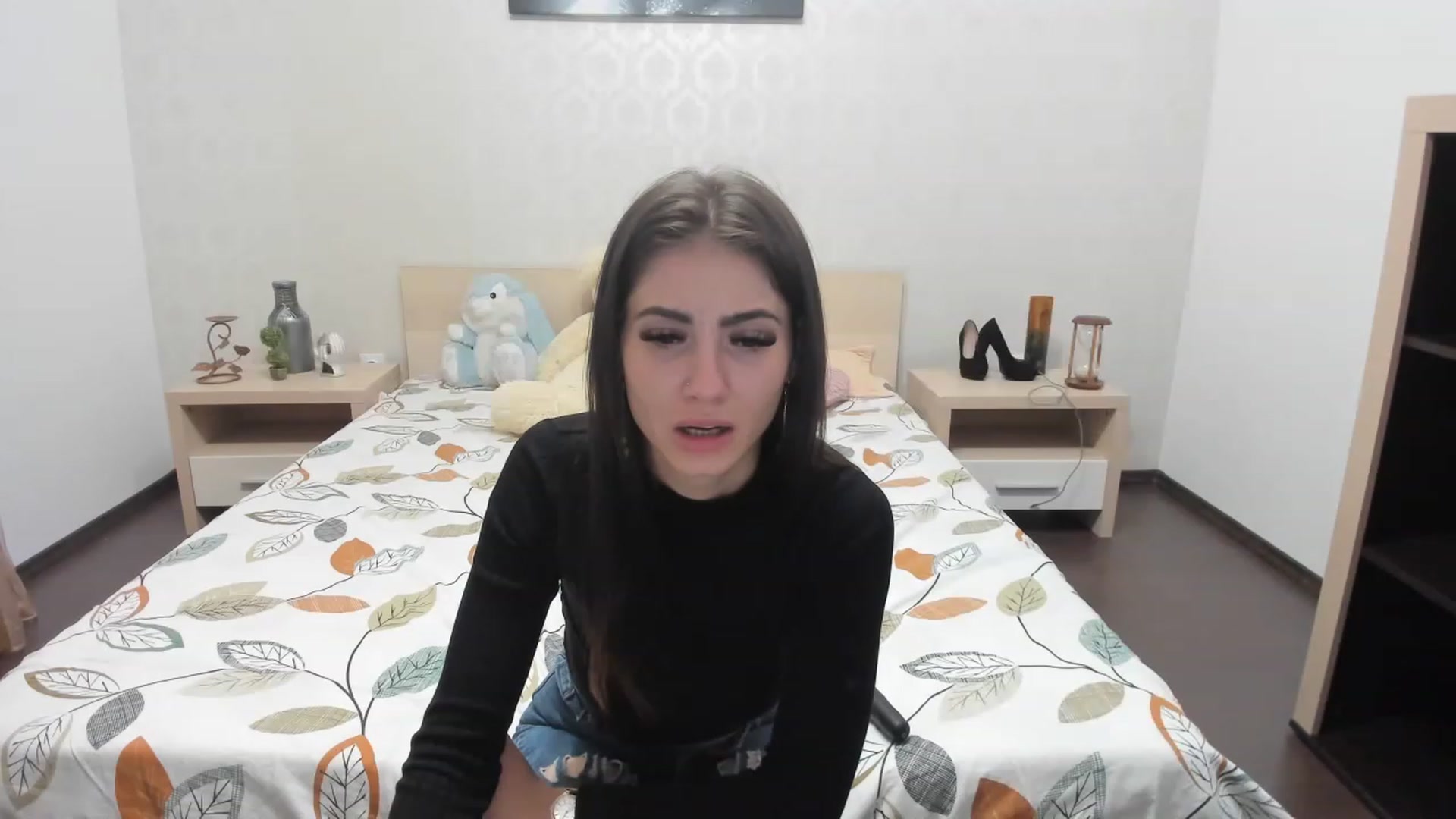 Gallery image thumbnail from AllysaStar's myfreecams stream on, 11/16/2022, 24:19 image 4 of 20
