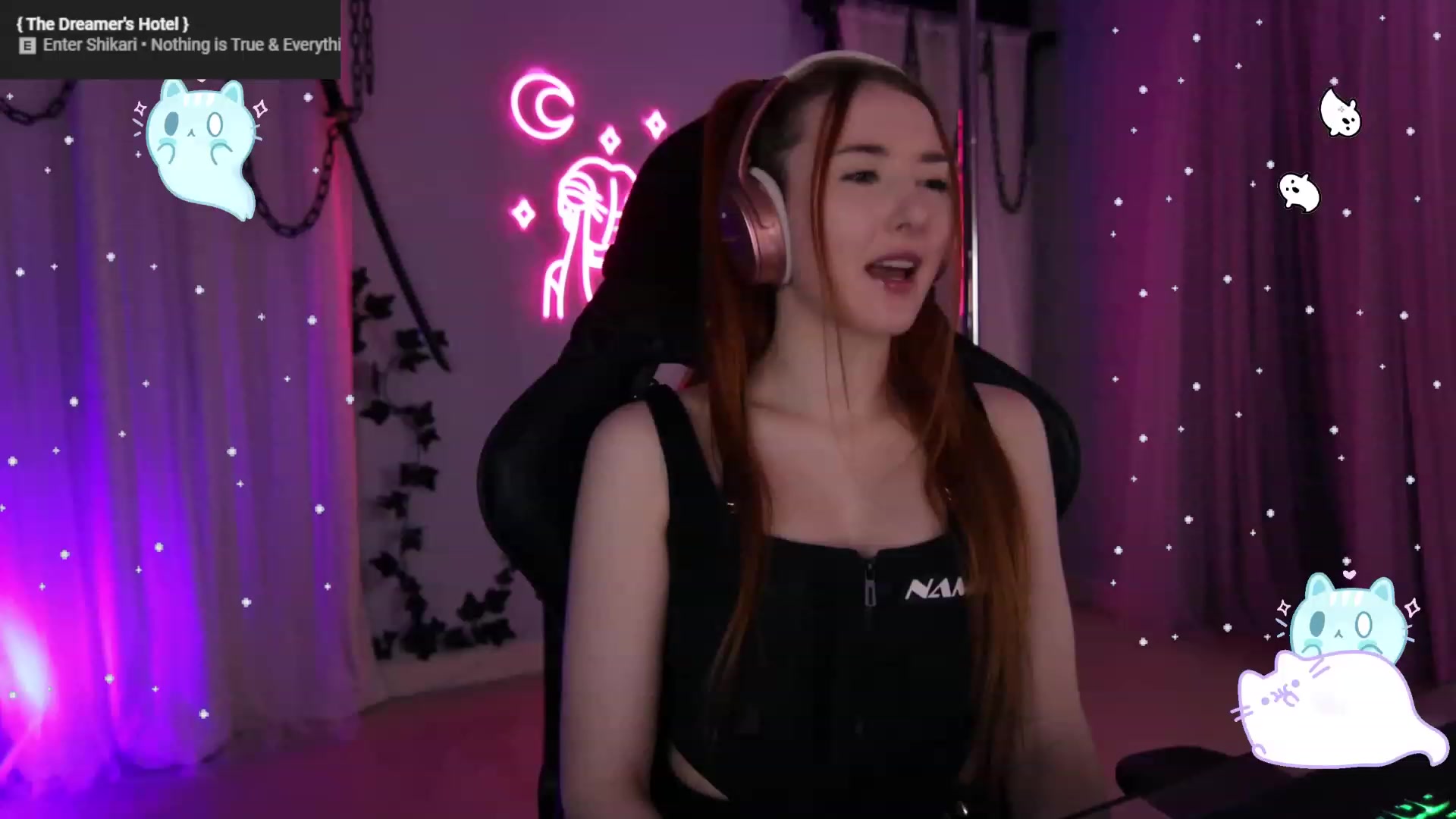 Gallery image thumbnail from AllyxKitty's myfreecams stream on, 04/16/2023, 14:44 image 5 of 20
