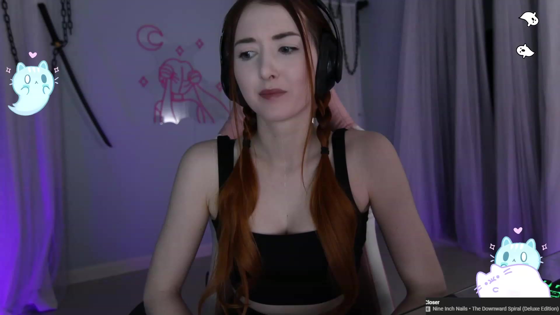 Gallery image thumbnail from AllyxKitty's myfreecams stream on, 09/23/2023, 13:42 image 16 of 20