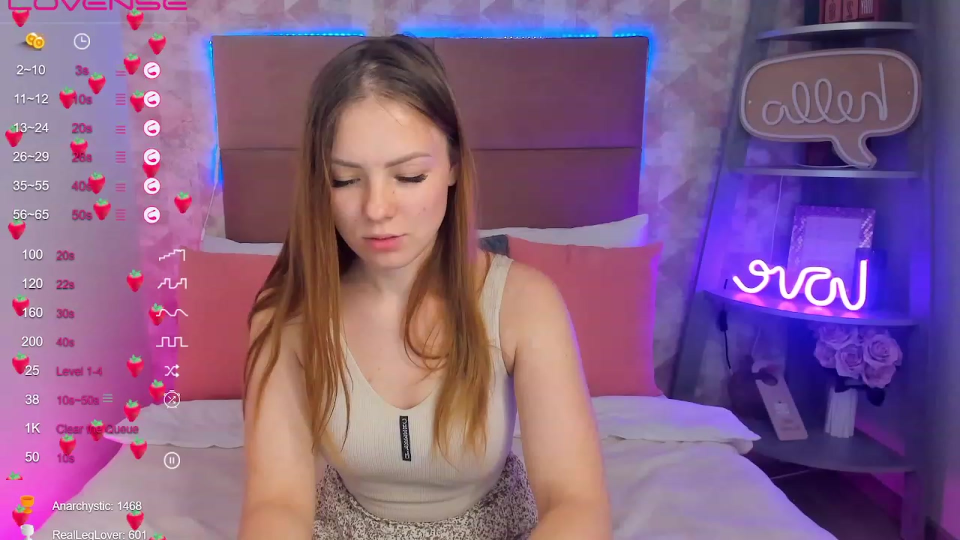 Gallery image thumbnail from AlmaGrace's myfreecams stream on, 06/04/2023, 11:28 image 14 of 20