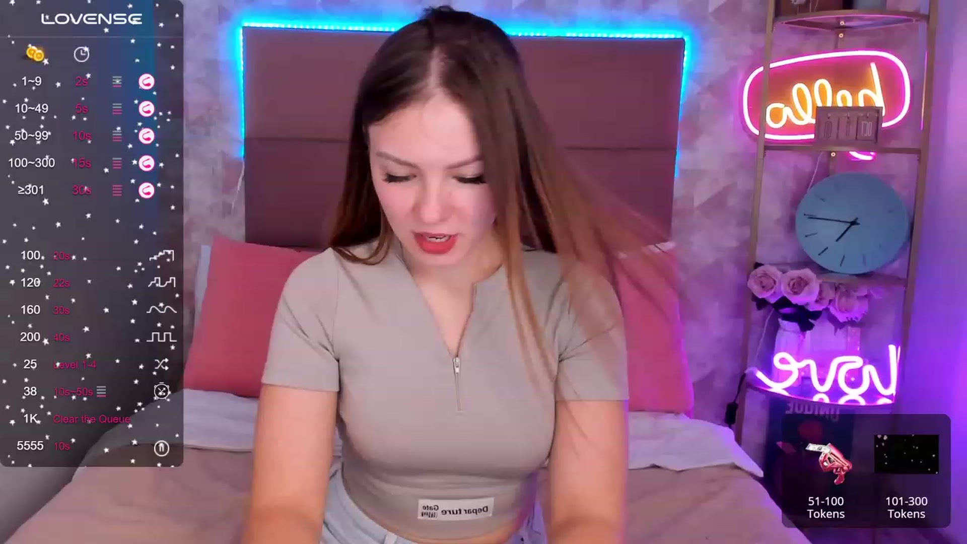 Gallery image thumbnail from AlmaGrace's myfreecams stream on, 10/16/2023, 20:30 image 18 of 20