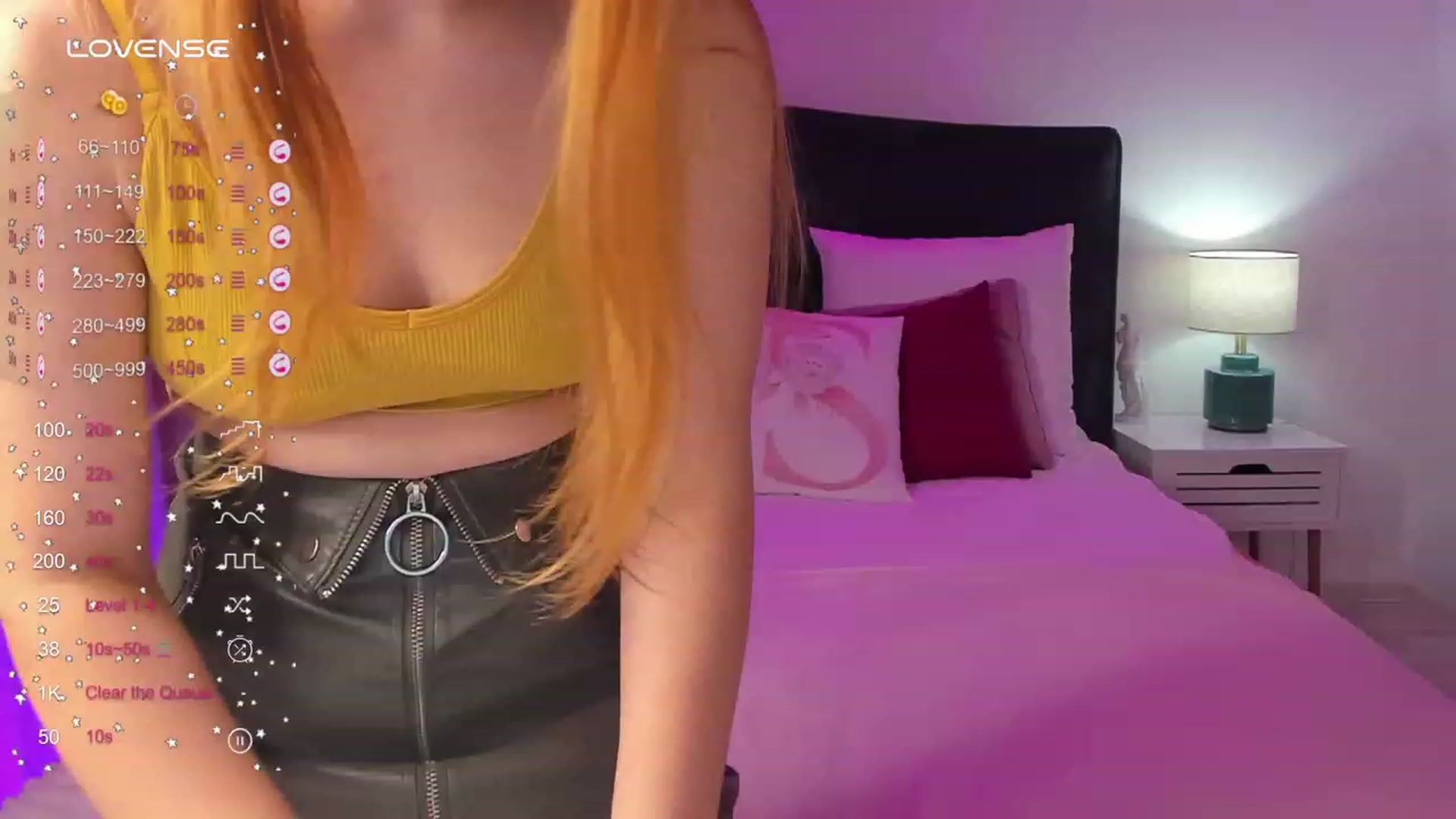 Gallery image thumbnail from AlmaGrace's myfreecams stream on, 11/28/2023, 21:07 image 19 of 20