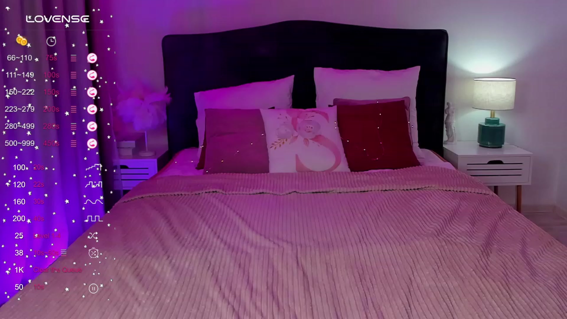 Gallery image thumbnail from AlmaGrace's myfreecams stream on, 12/07/2023, 24:36 image 10 of 20