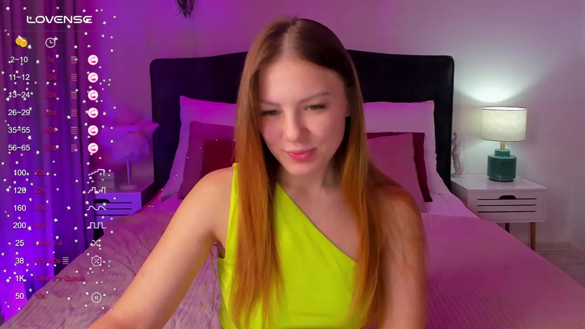 Gallery image thumbnail from AlmaGrace's myfreecams stream on, 12/09/2023, 24:24 image 3 of 20