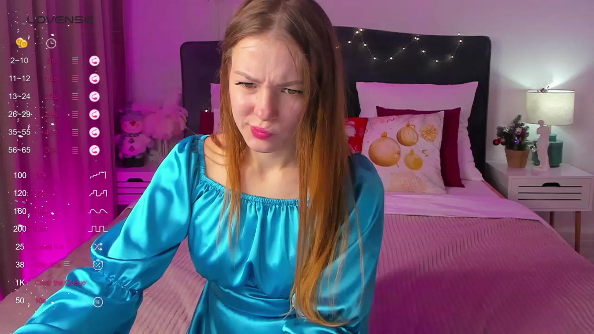 Gallery image thumbnail from AlmaGrace's myfreecams stream on, 12/26/2023, 21:56 image 17 of 20