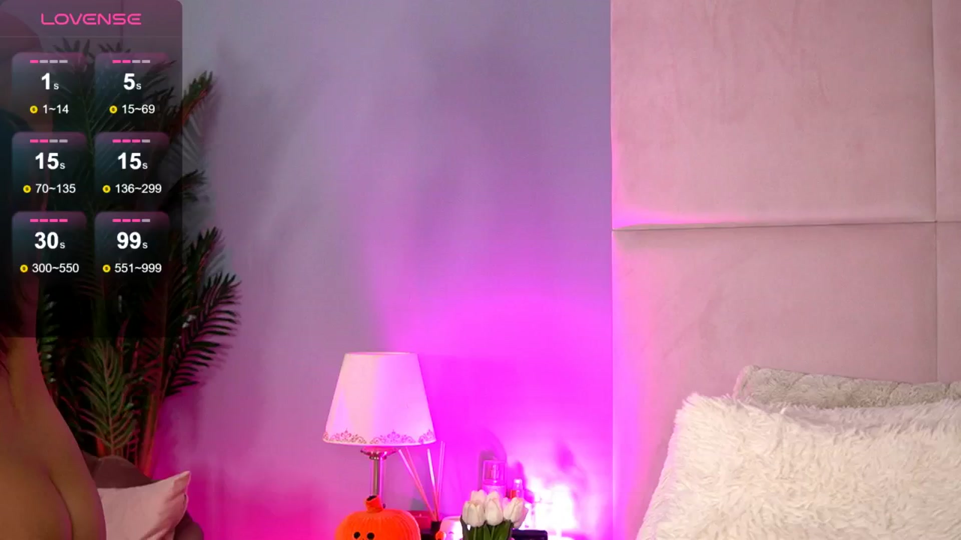 Gallery image thumbnail from Alma_Luv's myfreecams stream on, 11/28/2024, 13:31 image 18 of 20
