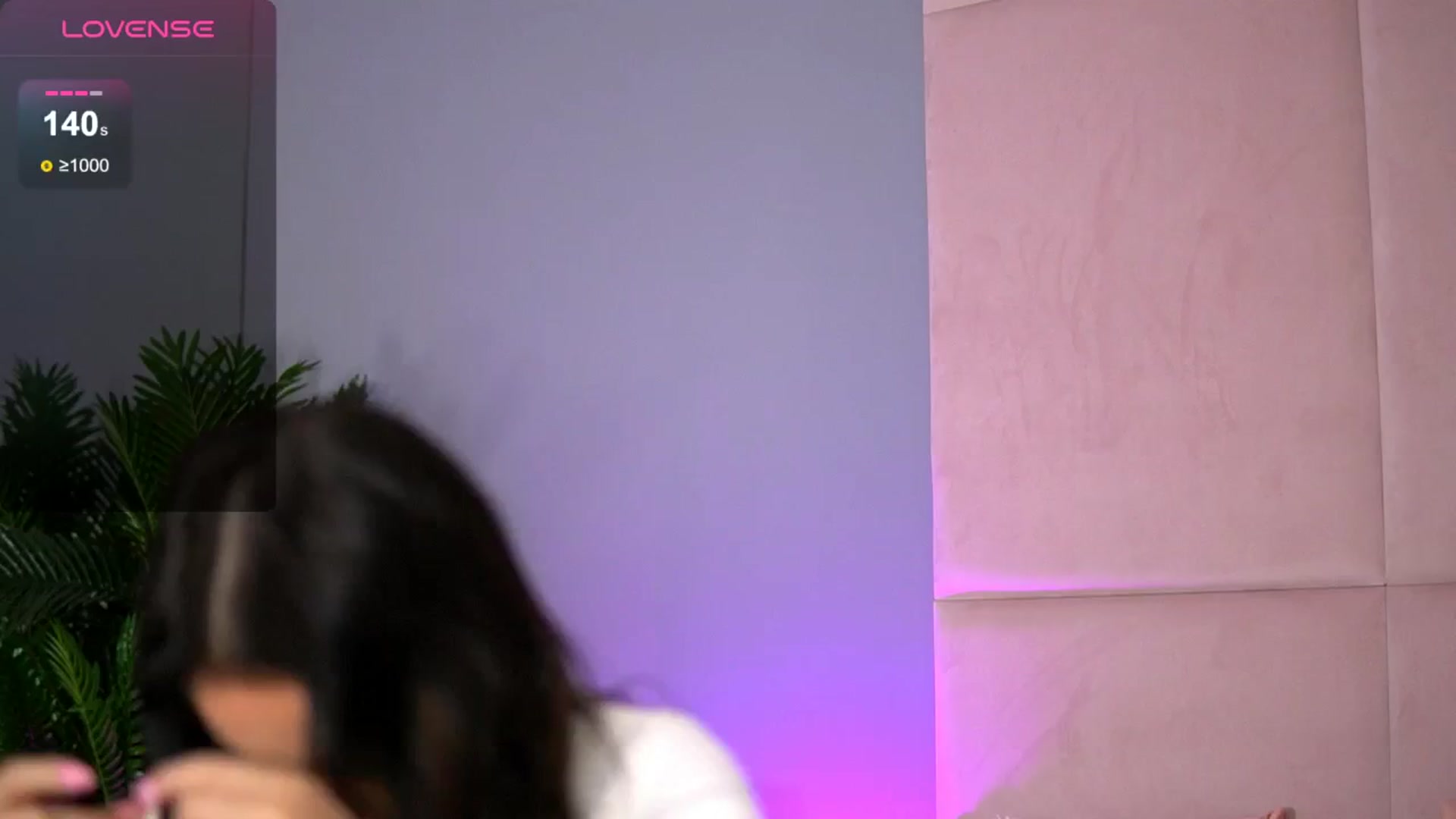 Gallery image thumbnail from Alma_Luv's myfreecams stream on, 12/16/2024, 09:01 image 20 of 20