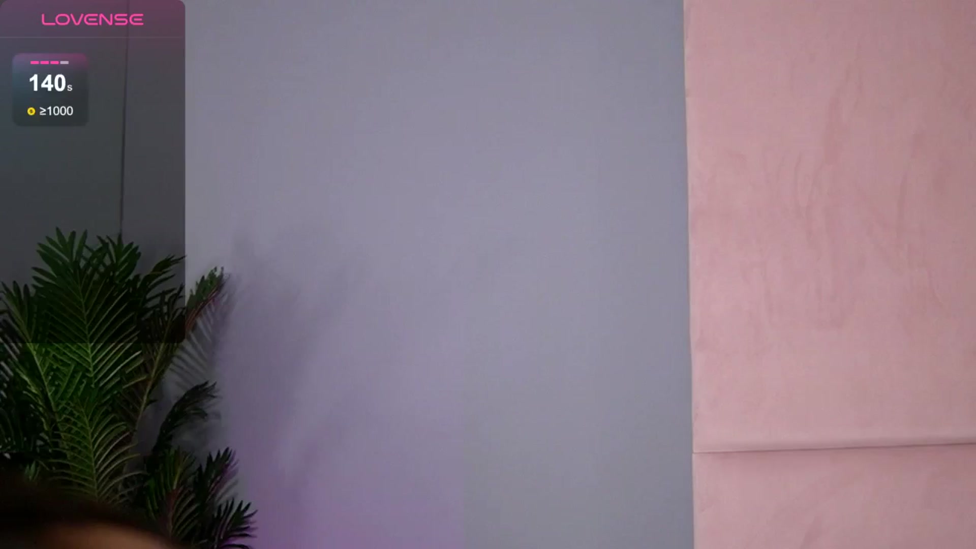 Gallery image thumbnail from Alma_Luv's myfreecams stream on, 12/21/2024, 09:17 image 19 of 20