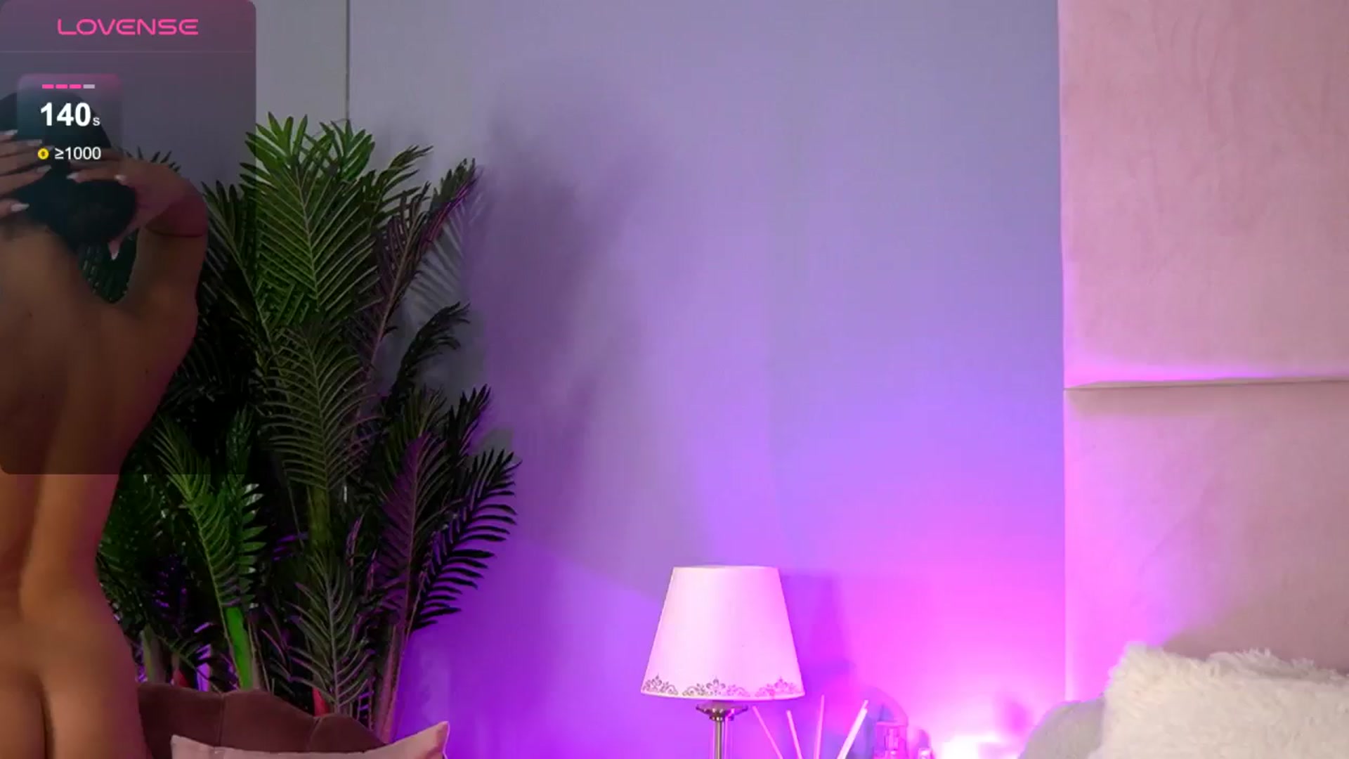 Gallery image thumbnail from Alma_Luv's myfreecams stream on, 01/09/2025, 08:59 image 19 of 20