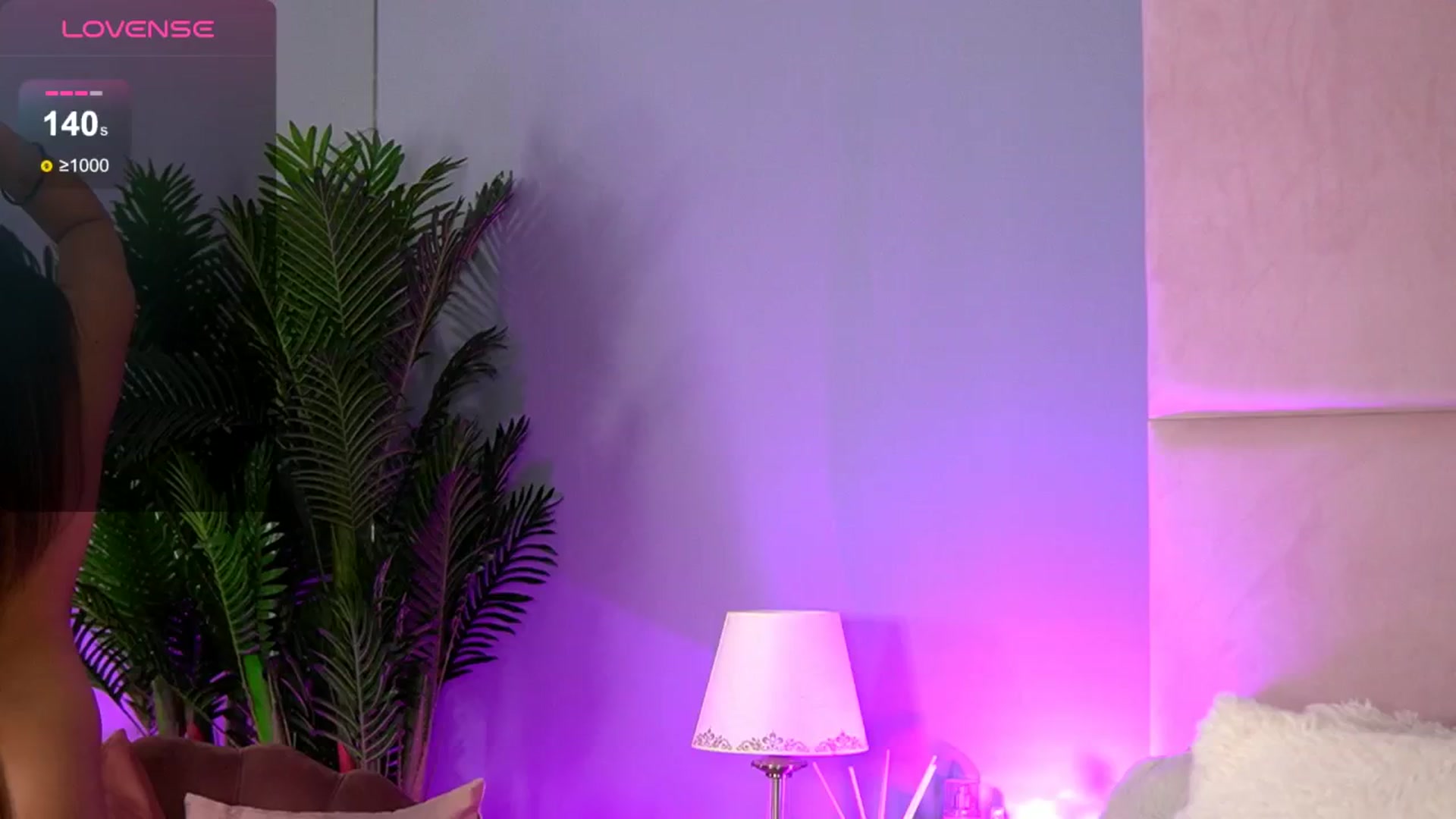 Gallery image thumbnail from Alma_Luv's myfreecams stream on, 01/09/2025, 08:59 image 18 of 20