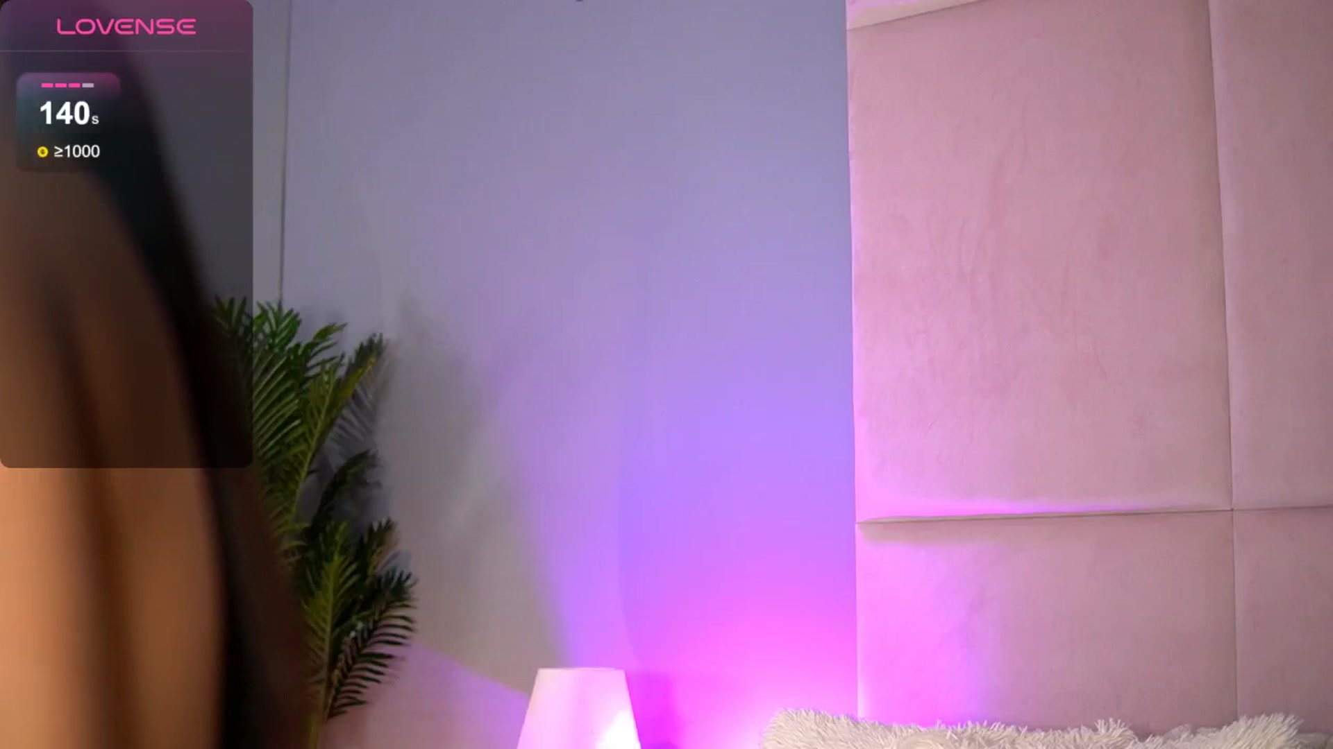 Gallery image thumbnail from Alma_Luv's myfreecams stream on, 01/21/2025, 07:58 image 20 of 20