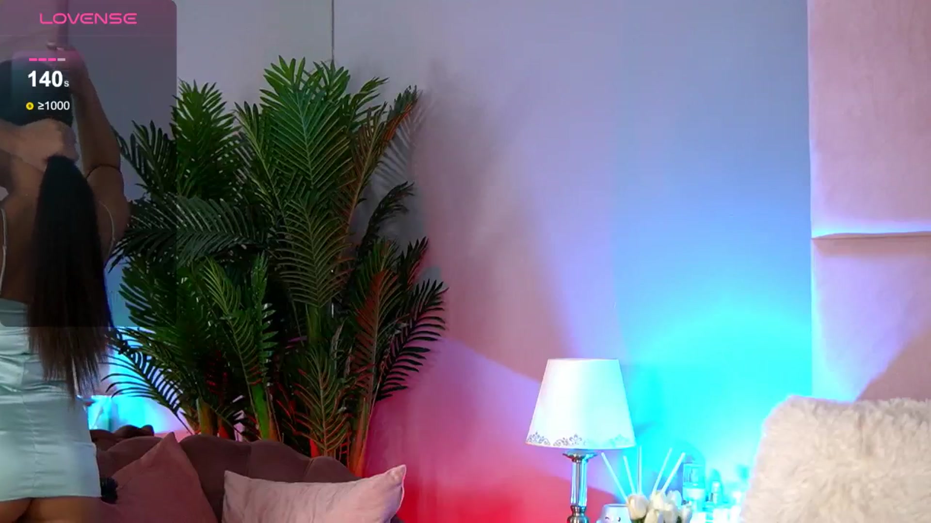 Gallery image thumbnail from Alma_Luv's myfreecams stream on, 01/24/2025, 09:01 image 16 of 20