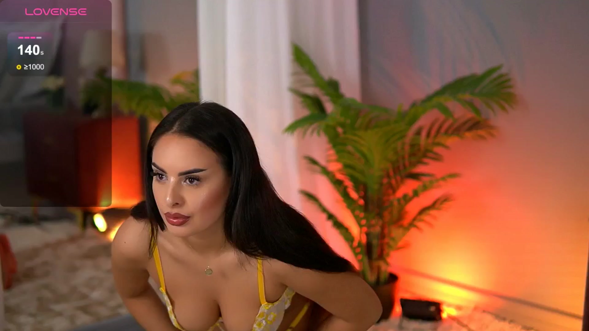 Gallery image thumbnail from Alma_Luv's myfreecams stream on, 03/05/2025, 10:39 image 10 of 20