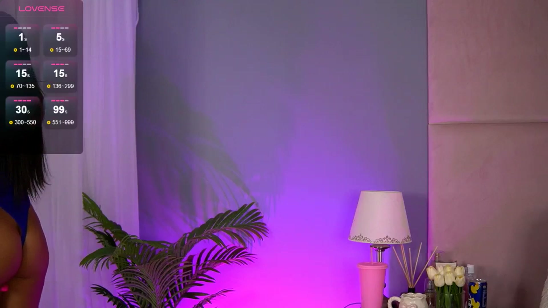 Gallery image thumbnail from Alma_Luv's myfreecams stream on, 03/25/2025, 13:08 image 8 of 20