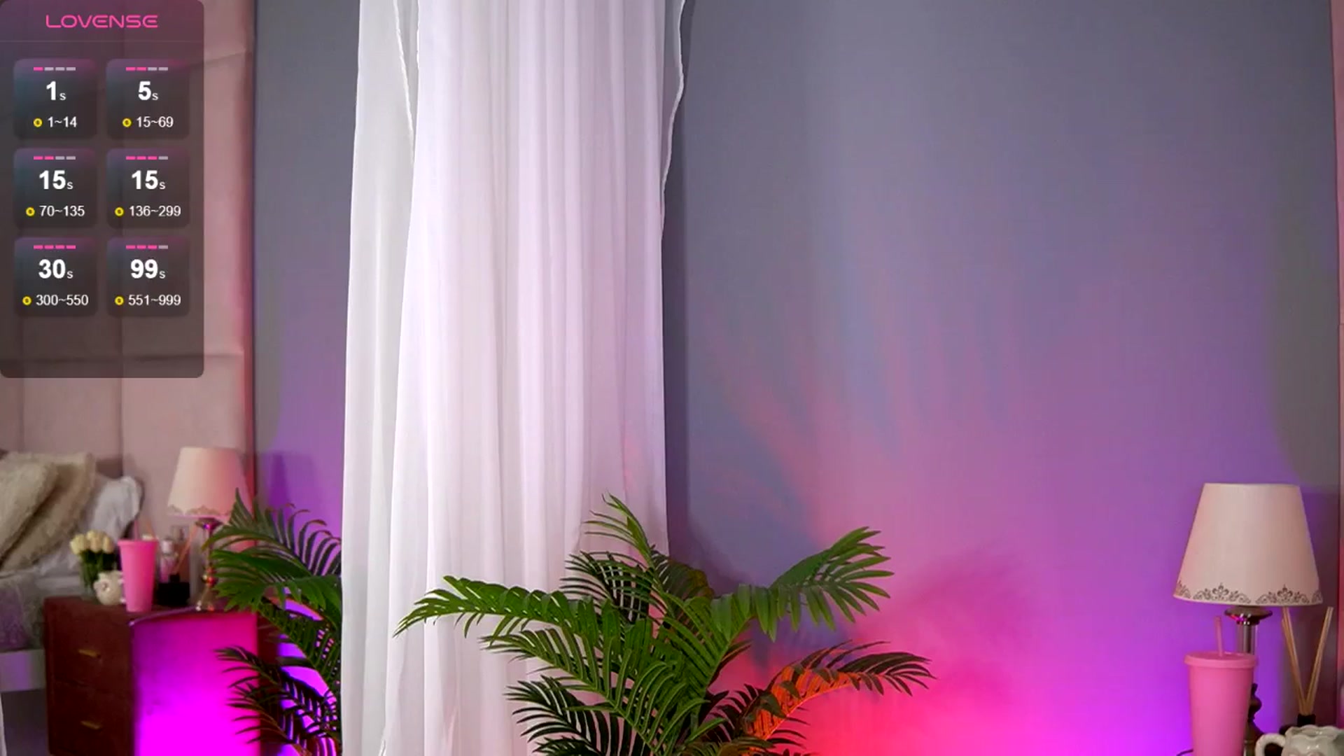 Gallery image thumbnail from Alma_Luv's myfreecams stream on, 05/19/2025, 08:17 image 19 of 20