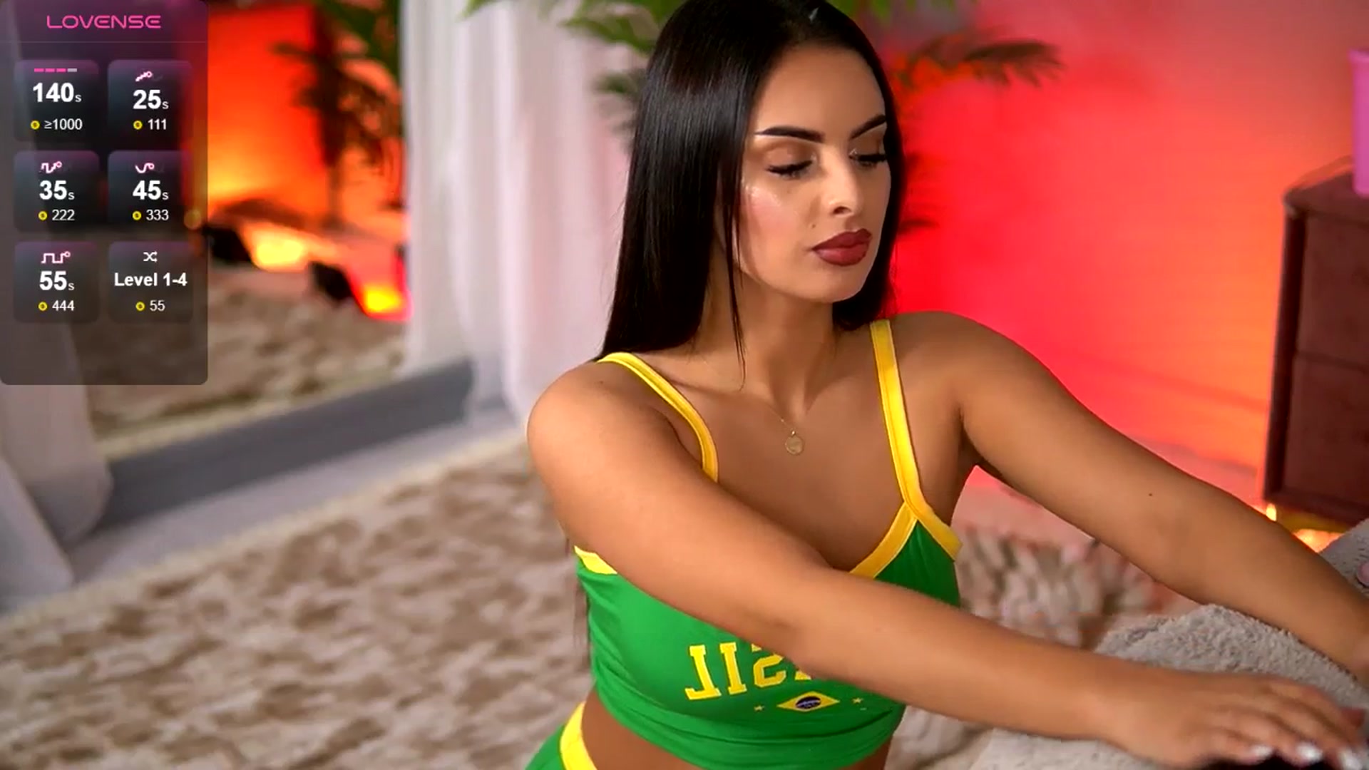 Gallery image thumbnail from Alma_Luv's myfreecams stream on, 05/20/2025, 10:20 image 12 of 20