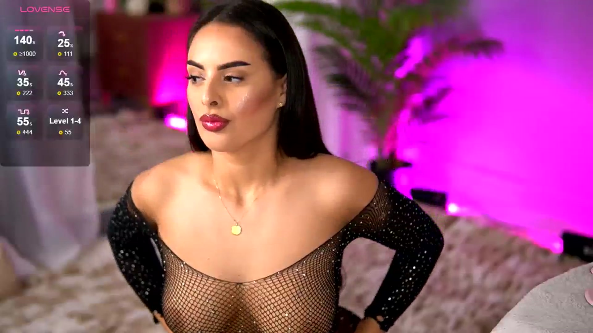 Gallery image thumbnail from Alma_Luv's myfreecams stream on, 06/11/2025, 08:02 image 4 of 20