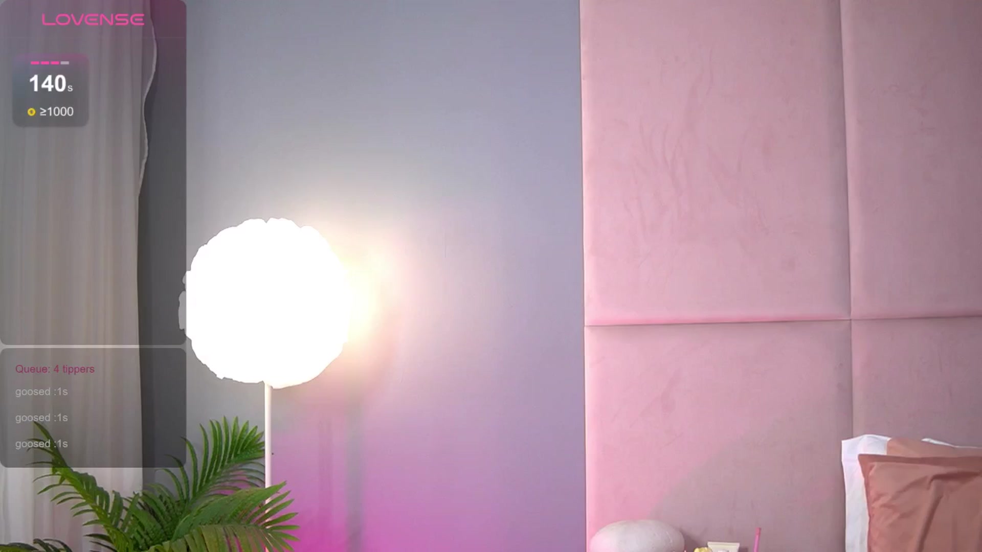 Gallery image thumbnail from Alma_Luv's myfreecams stream on, 08/27/2025, 12:41 image 19 of 20