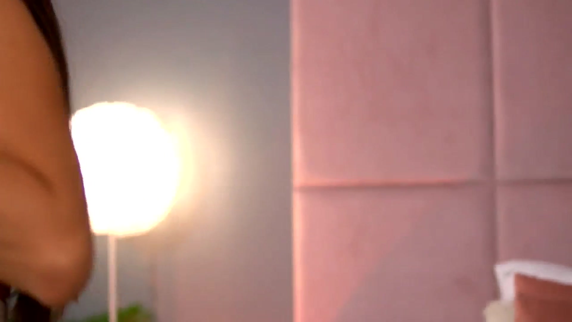 Gallery image thumbnail from Alma_Luv's myfreecams stream on, 02/03/2026, 08:58 image 15 of 20