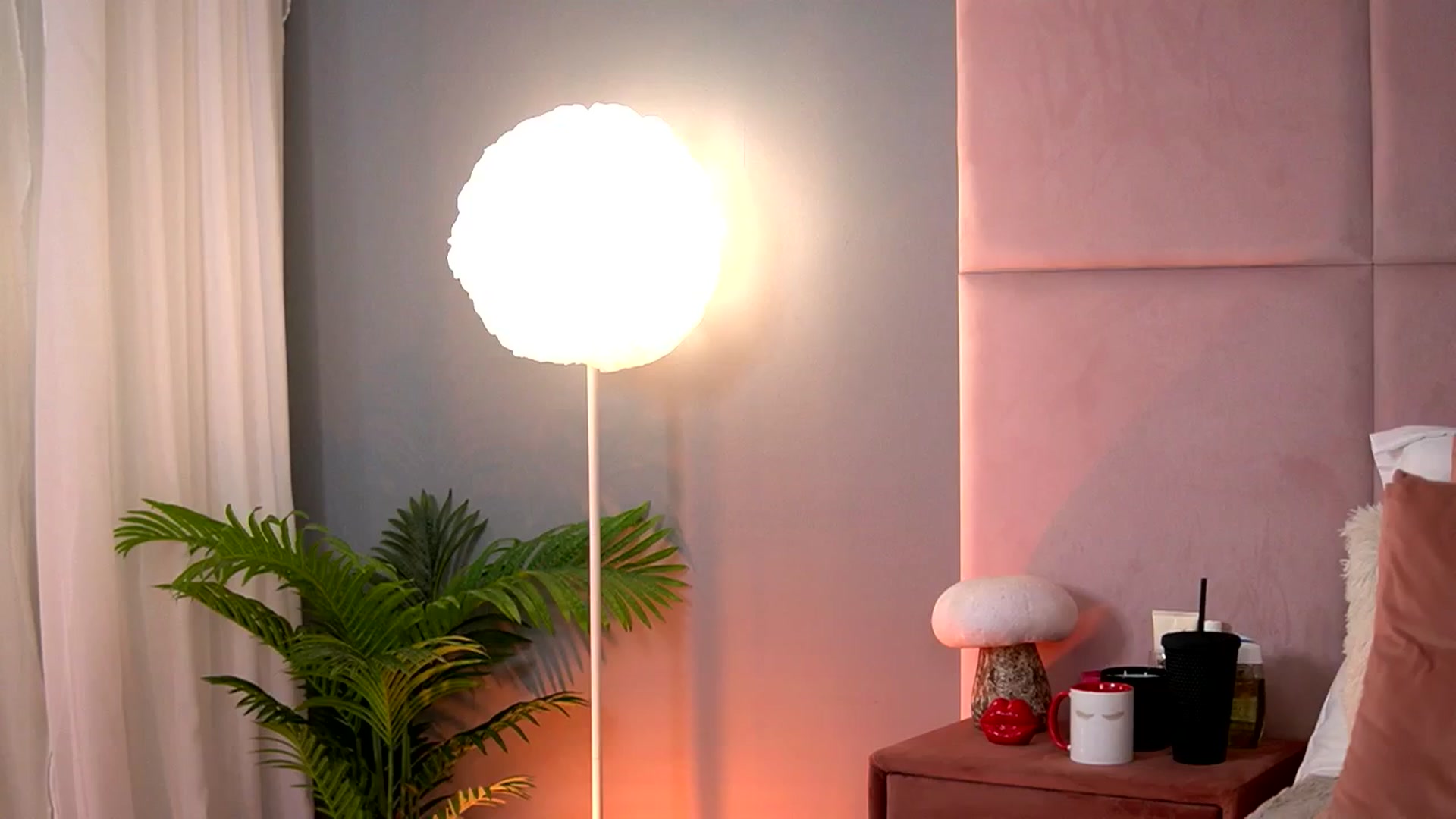 Gallery image thumbnail from Alma_Luv's myfreecams stream on, 02/03/2026, 13:30 image 17 of 20